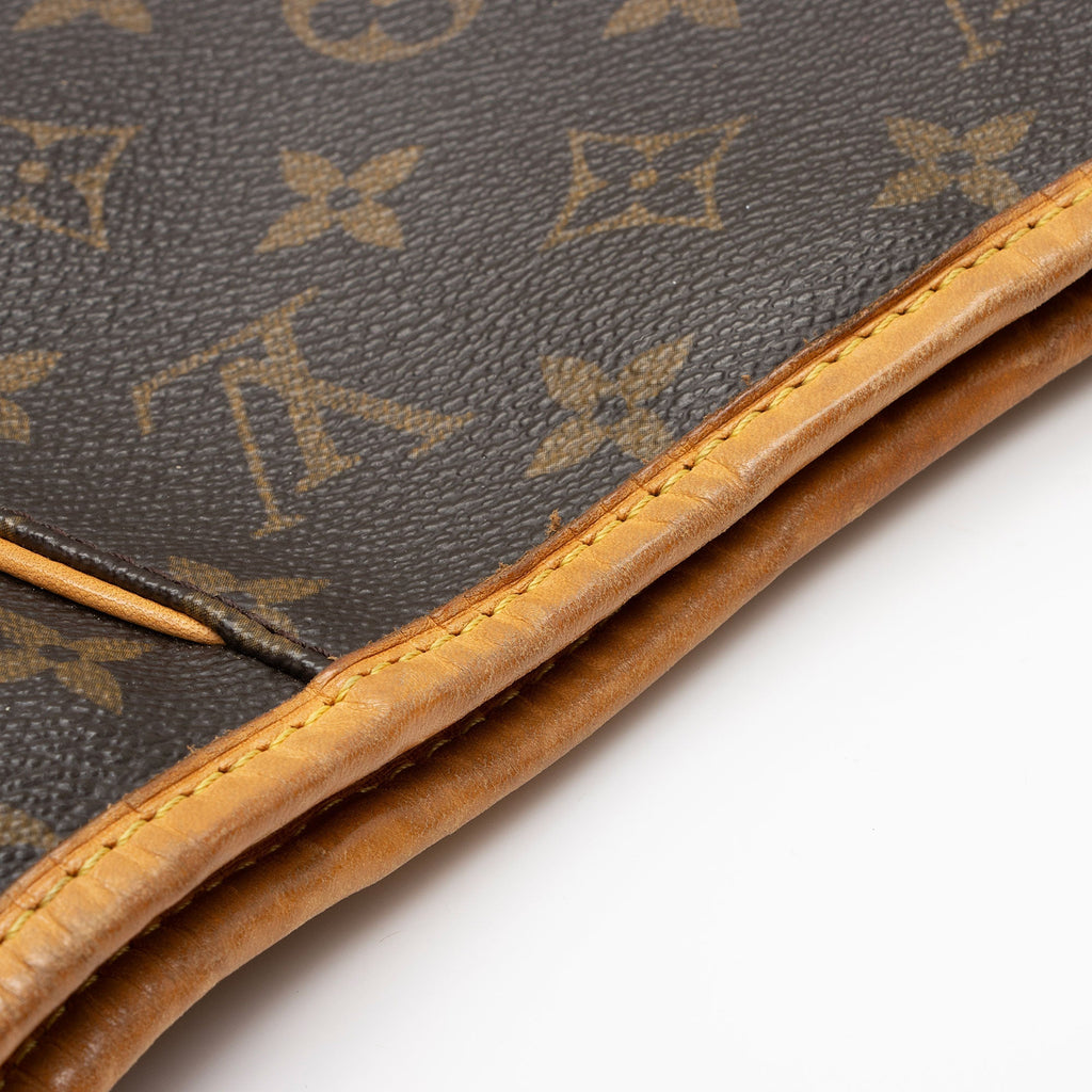 Louis Vuitton Monogram Canvas Galliera PM Shoulder Bag (SHF-SkY7u5)