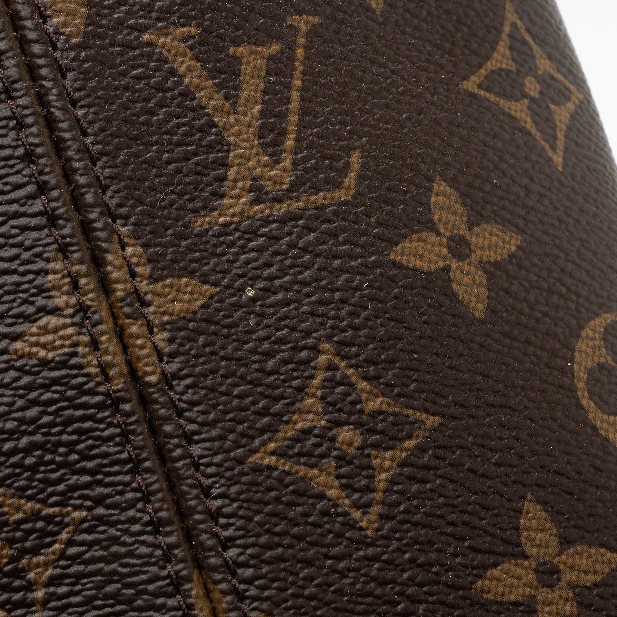Louis Vuitton Monogram Canvas Graceful MM Hobo (SHF-fP3H5t)