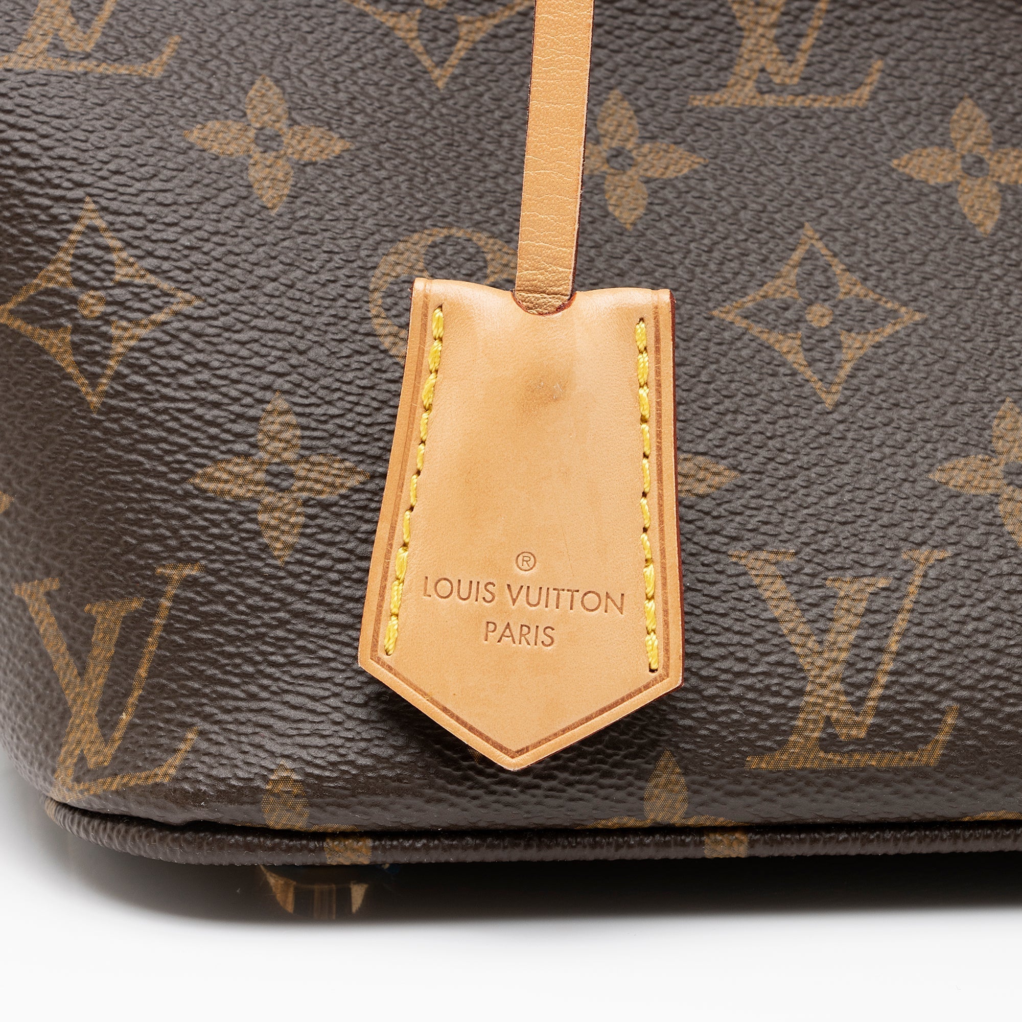 Louis Vuitton Monogram Canvas Lockit MM Satchel (SHF-LQ4Mlq)