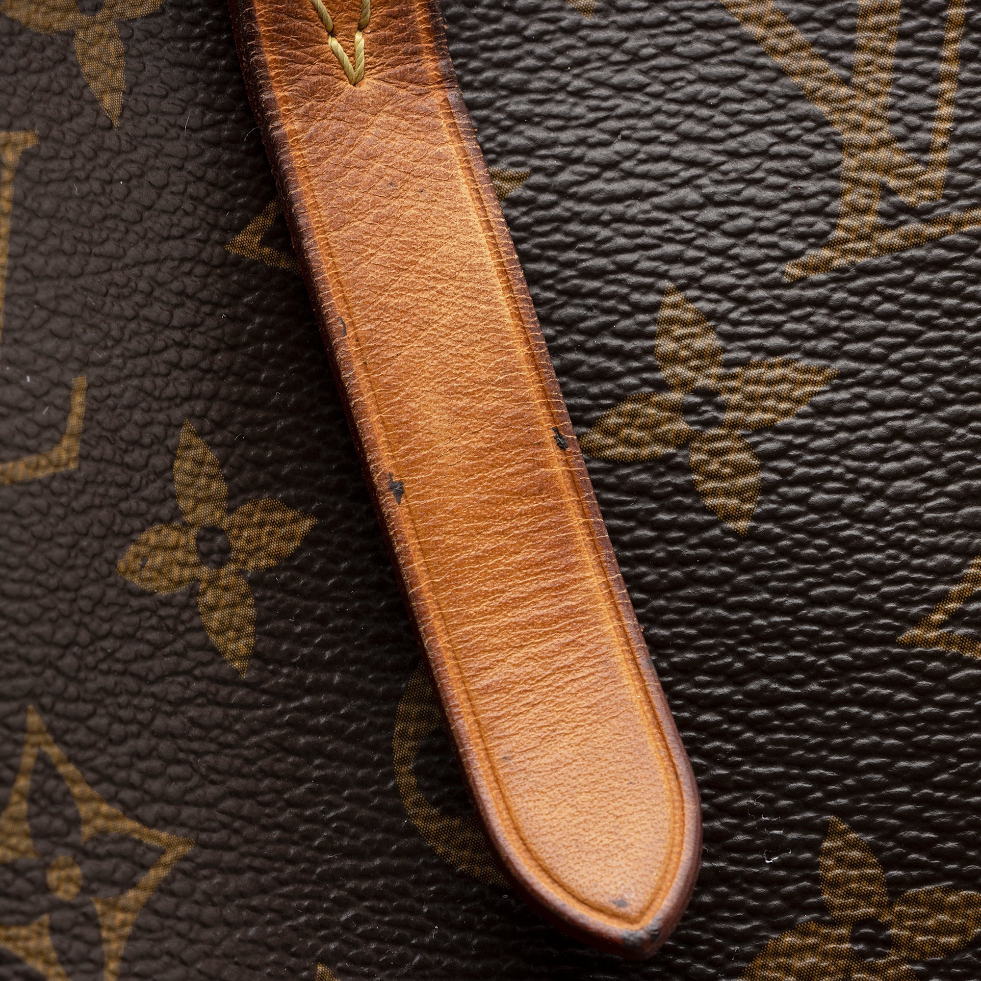 Louis Vuitton Monogram Canvas Montaigne GM Tote (SHF-22346)