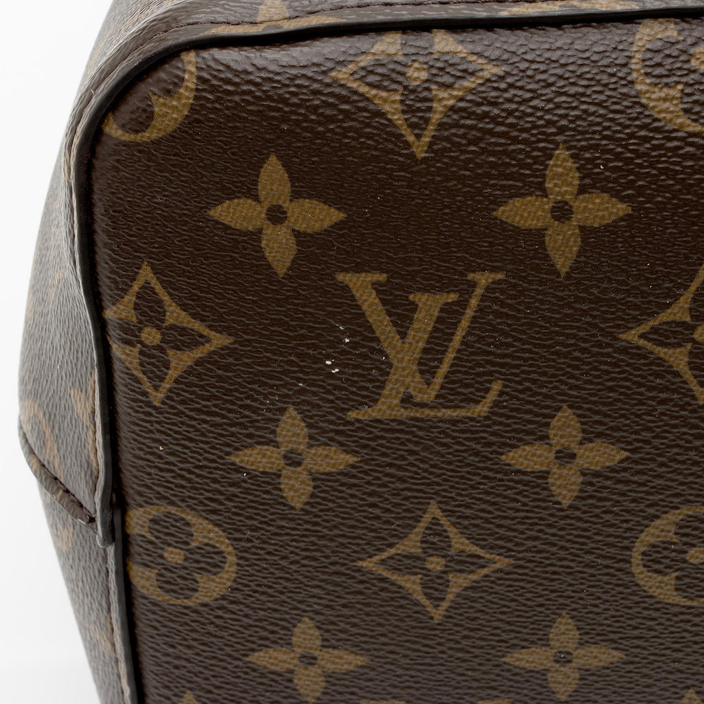 Louis Vuitton Monogram Canvas Neonoe Shoulder Bag (SHF-xcORZB)