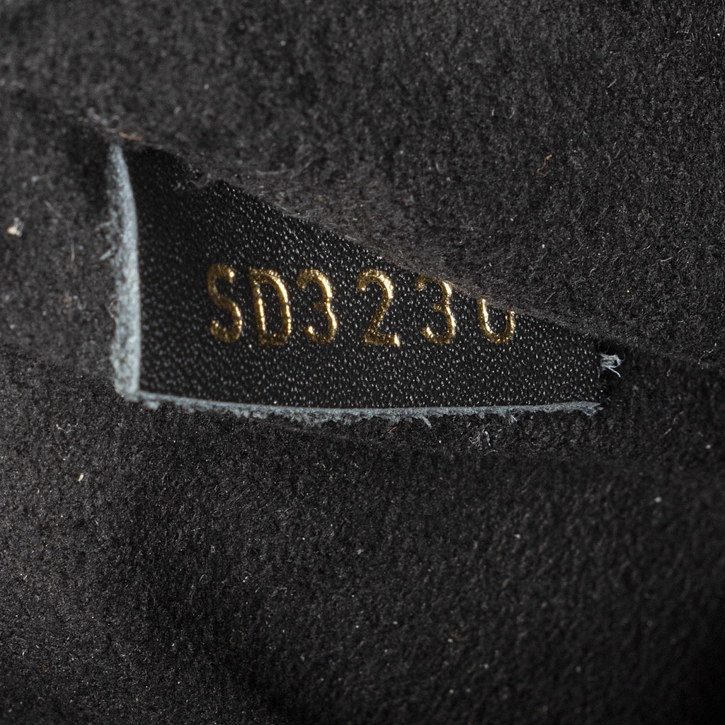 Louis Vuitton Monogram Canvas Neonoe Shoulder Bag (SHF-hpUHzM)