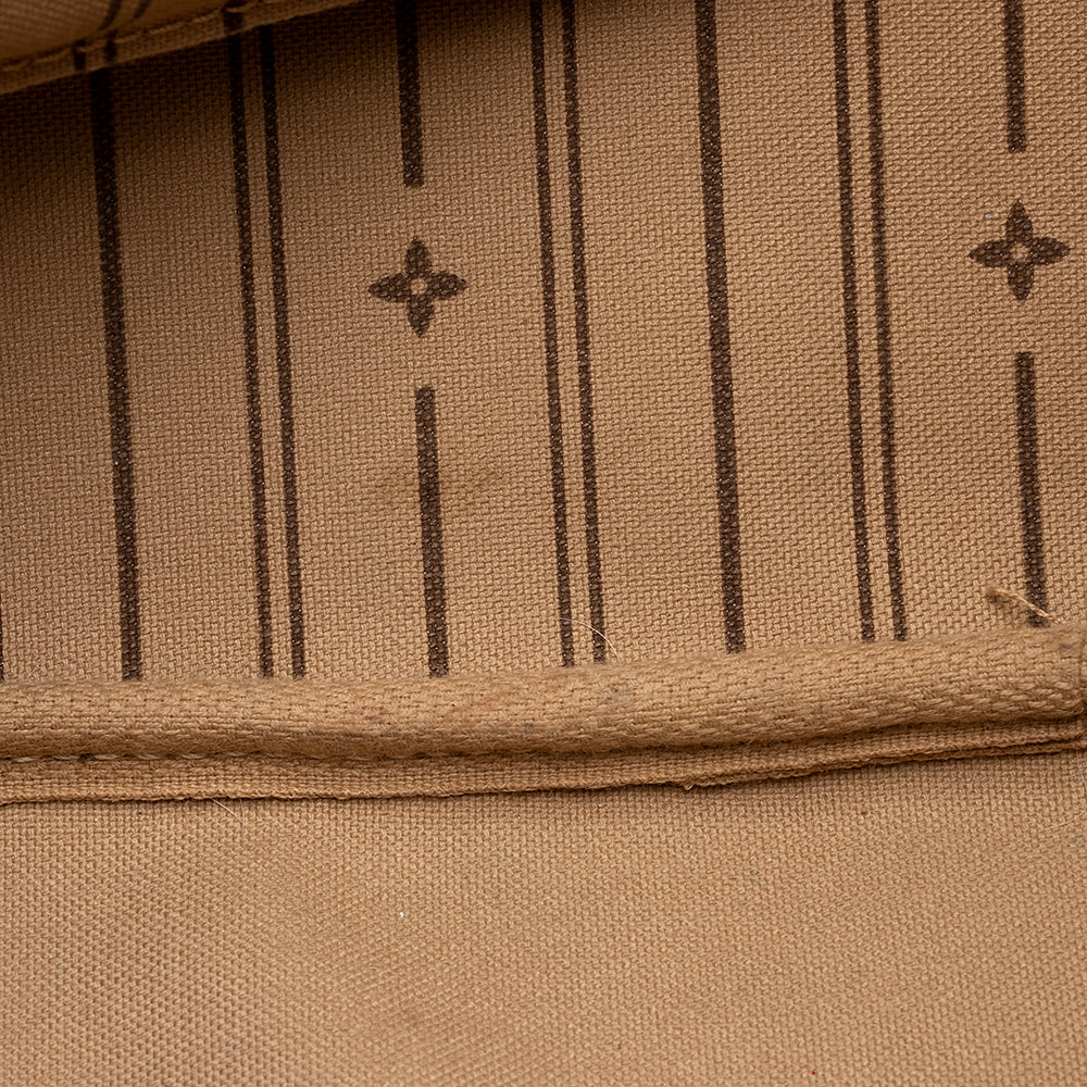 Louis Vuitton Monogram Canvas Neverfull GM Tote (SHF-19598)