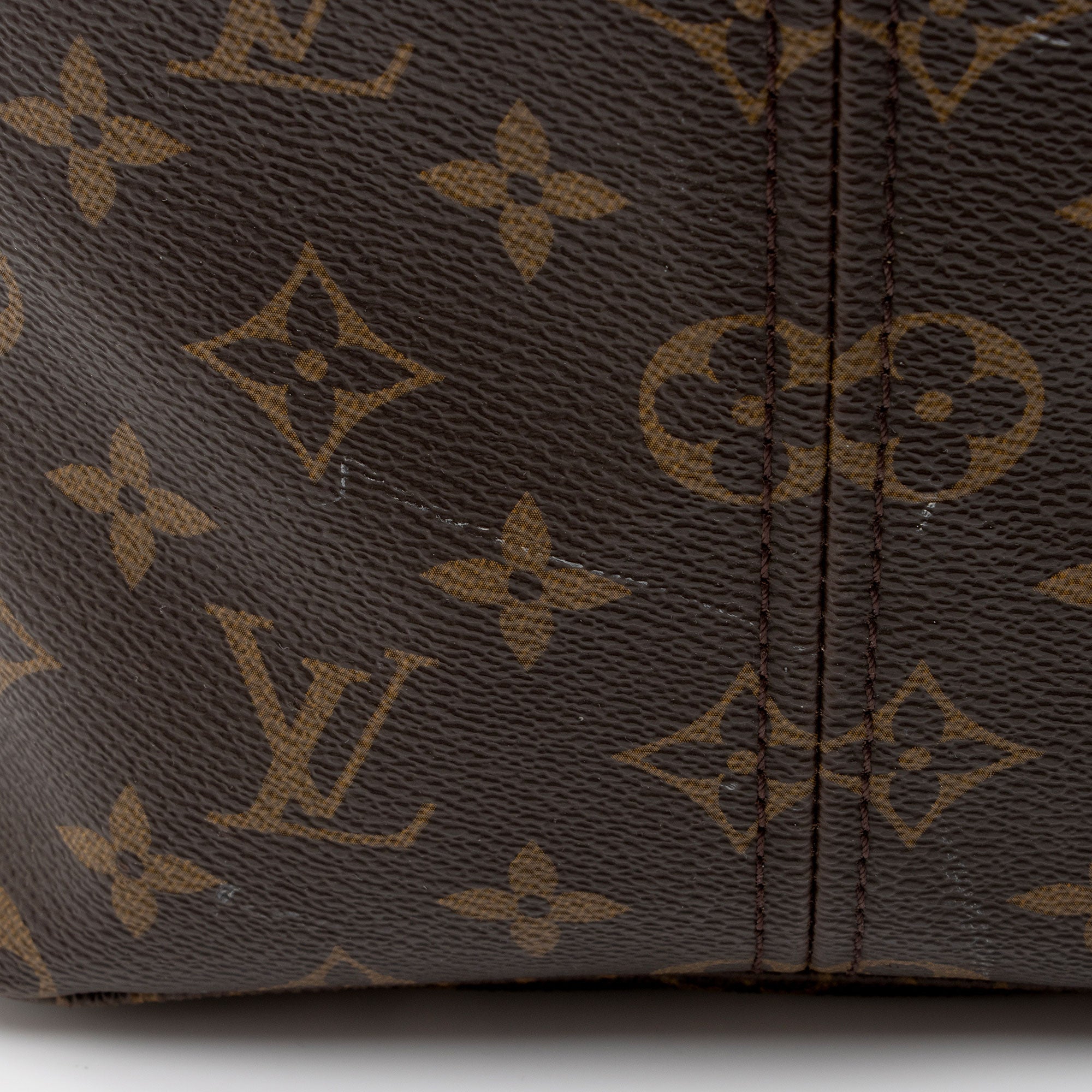 Louis Vuitton Monogram Canvas Neverfull GM Tote (SHF-nSJuuC)