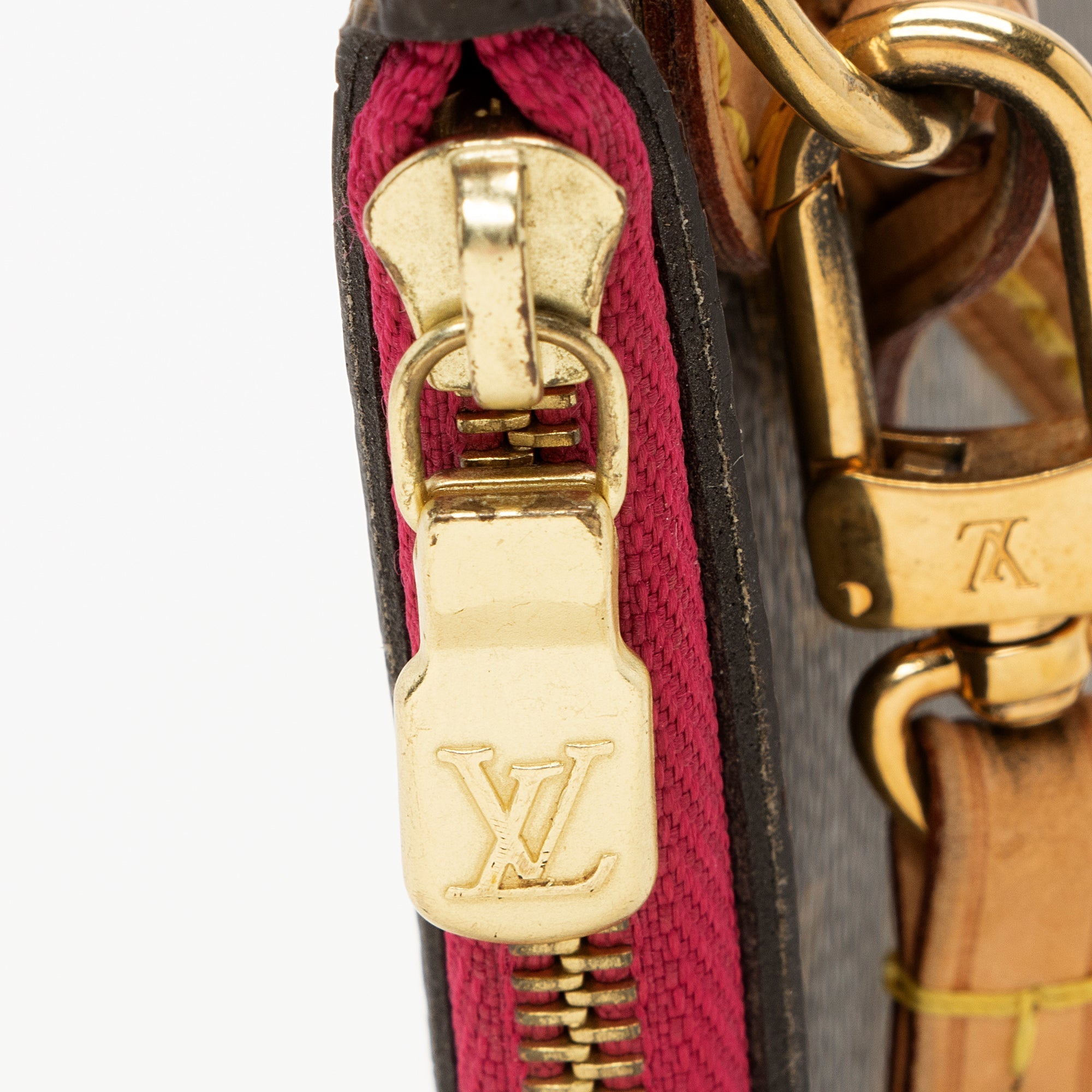 Louis Vuitton Monogram Canvas Neverfull MM Pochette (SHF-22858)