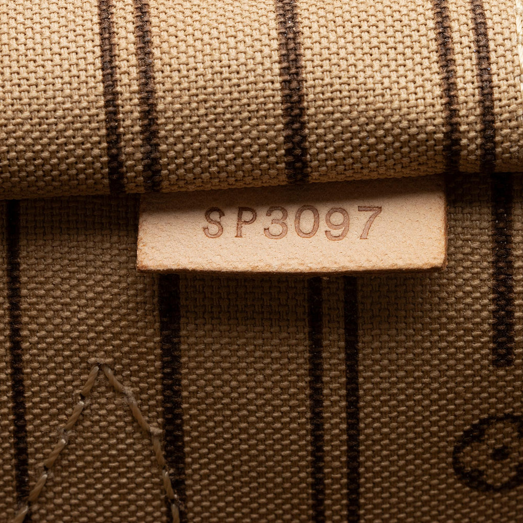 Louis Vuitton Monogram Canvas Neverfull MM Tote (SHF-xZzftC)