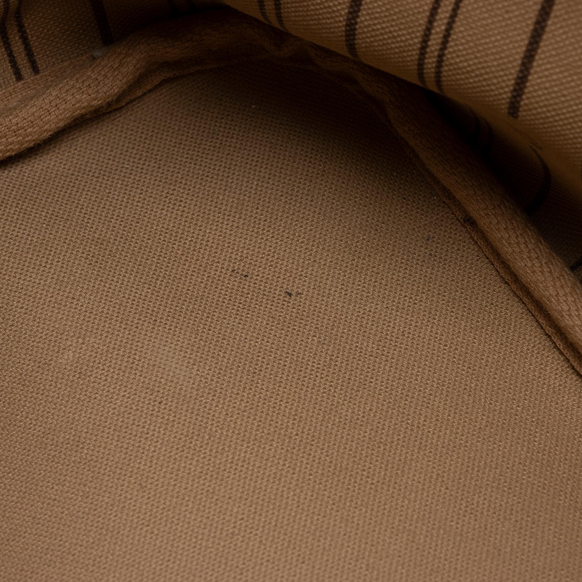Louis Vuitton Monogram Canvas Neverfull MM Tote (SHF-xZzftC)