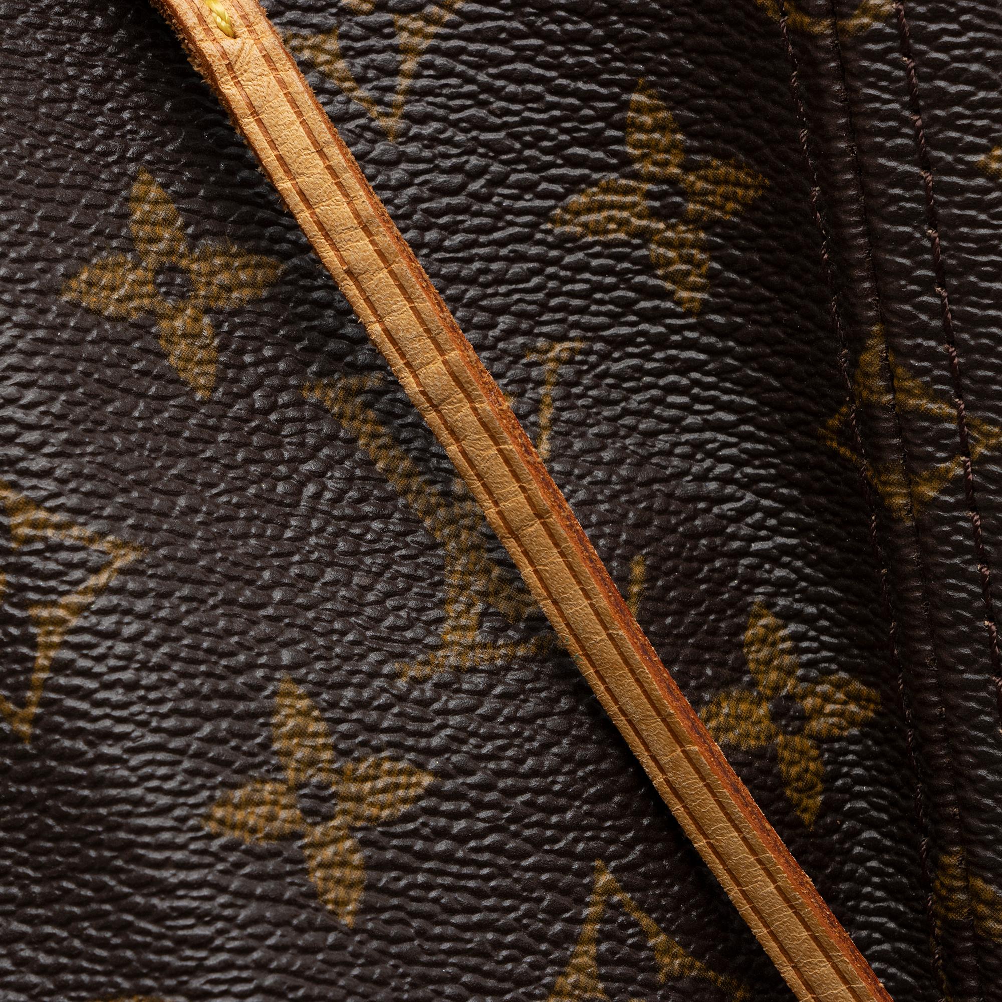 Louis Vuitton Monogram Canvas Neverfull MM Tote (SHF-xZzftC)