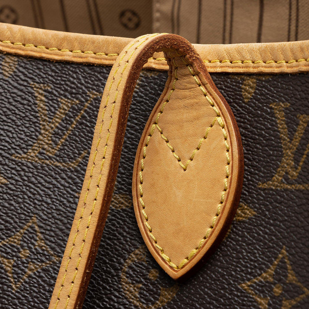 Louis Vuitton Monogram Canvas Neverfull MM Tote (SHF-xZzftC)