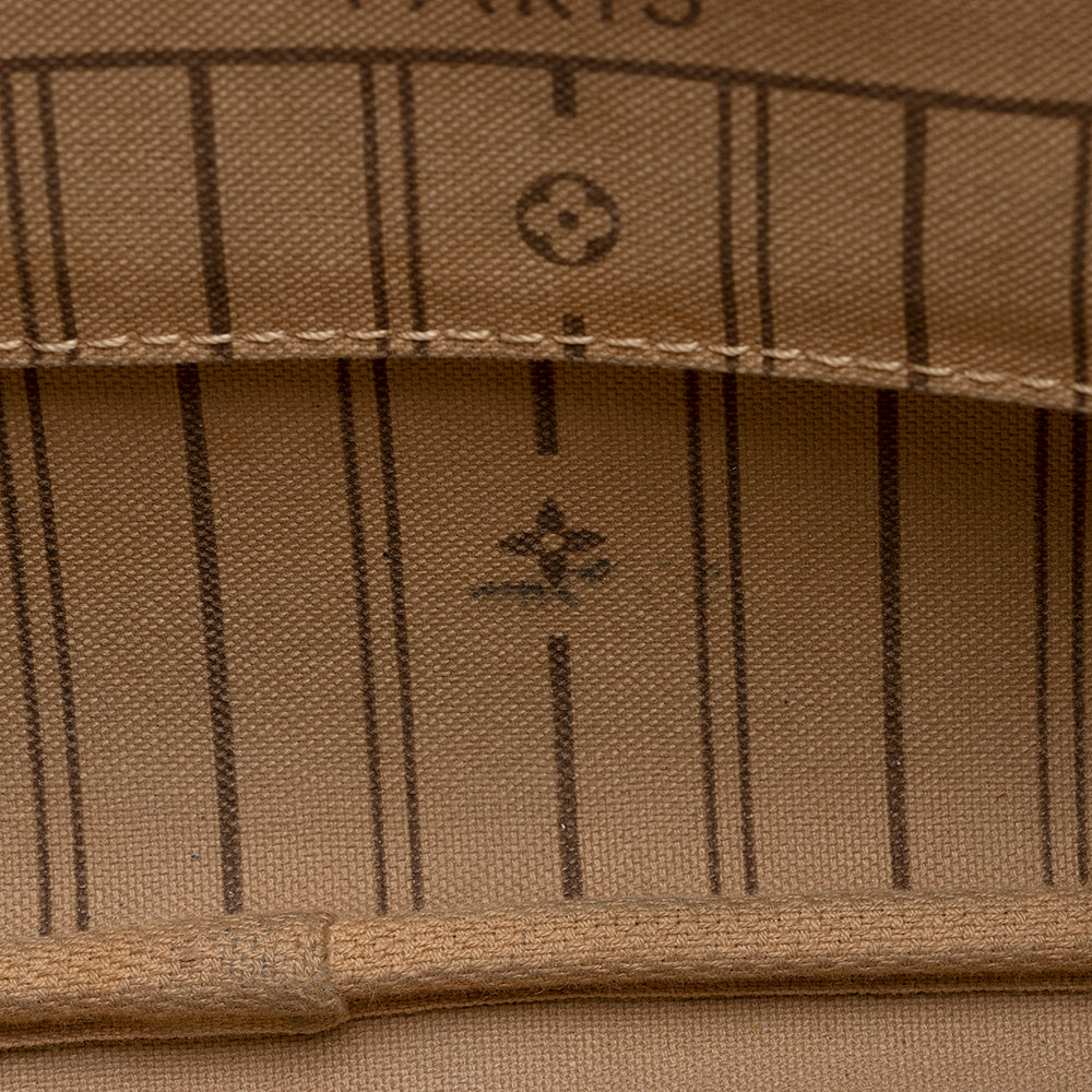 Louis Vuitton Monogram Canvas Neverfull MM Tote (SHF-20290)