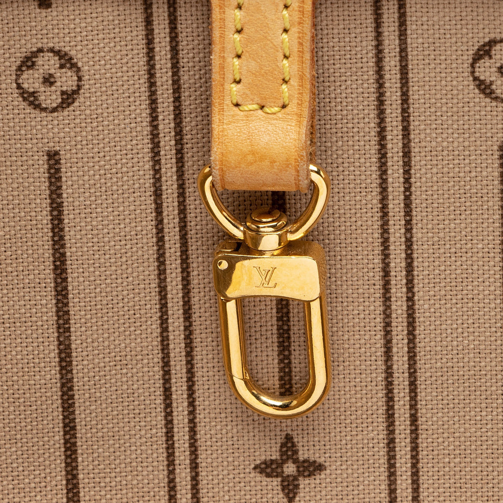Louis Vuitton Monogram Canvas Neverfull MM Tote (SHF-23420)