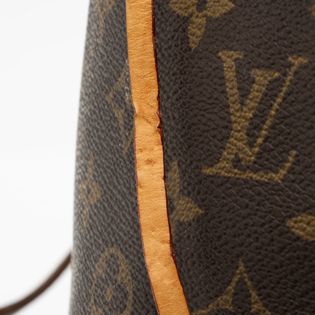 Louis Vuitton Monogram Canvas Neverfull MM Tote (SHF-23420)