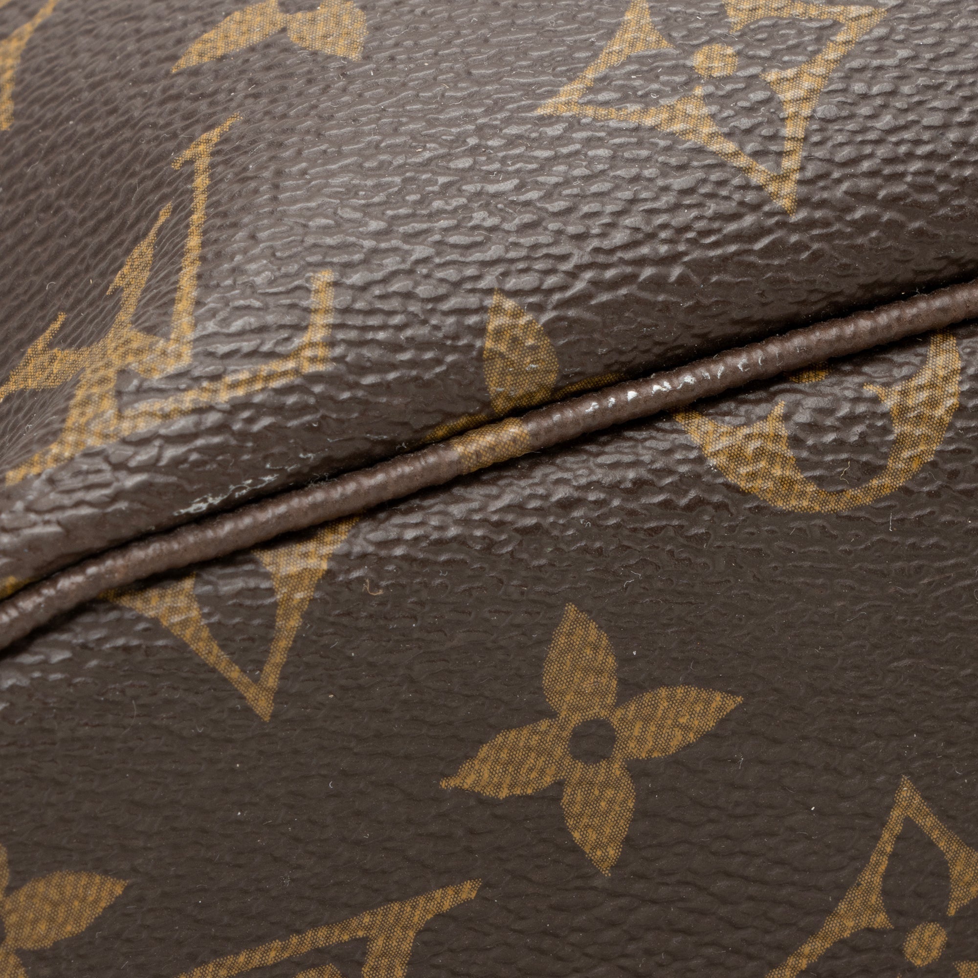 Louis Vuitton Monogram Canvas Neverfull MM Tote (SHF-23420)