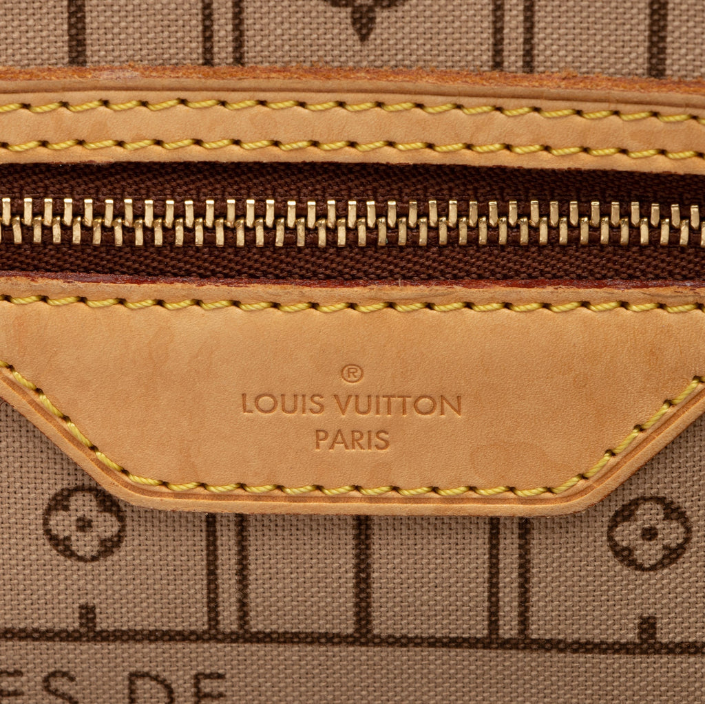 Louis Vuitton Monogram Canvas Neverfull MM Tote (SHF-23420)