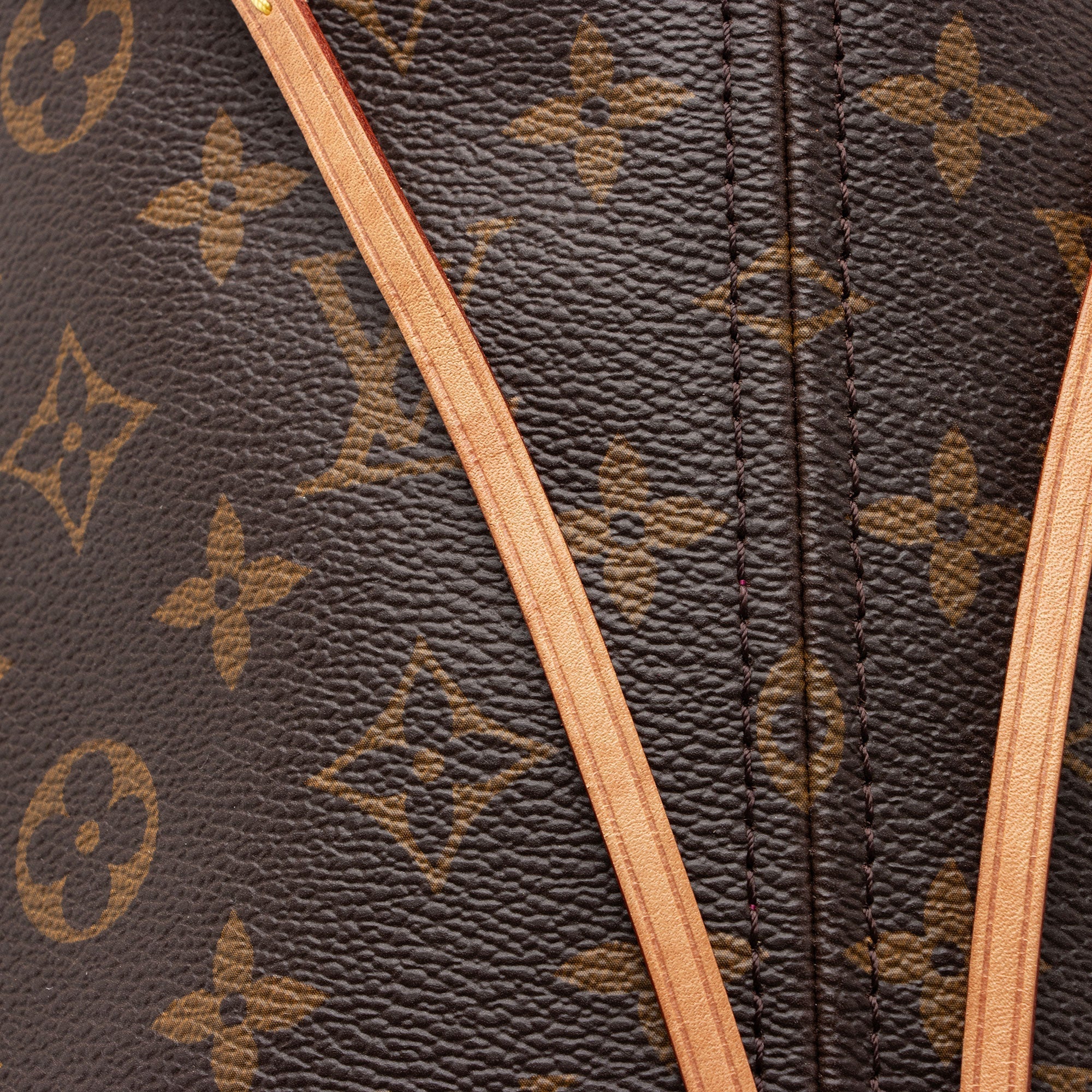 Louis Vuitton Monogram Canvas Neverfull MM Tote (SHF-9euhNB)