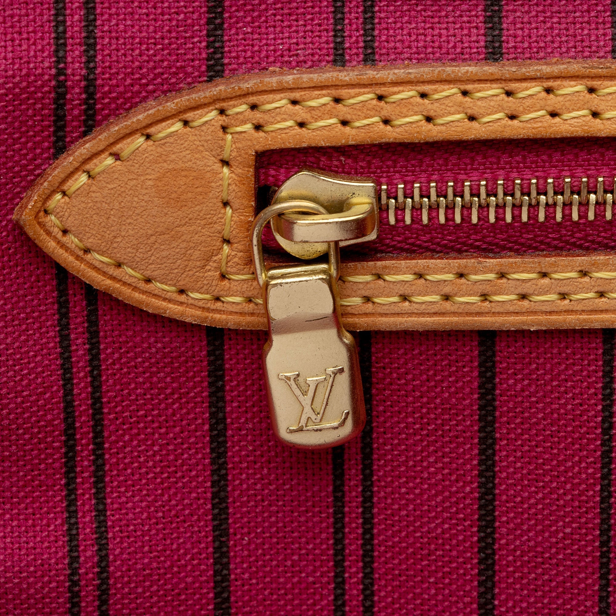 Louis Vuitton Monogram Canvas Neverfull MM Tote (SHF-iZbJpQ)