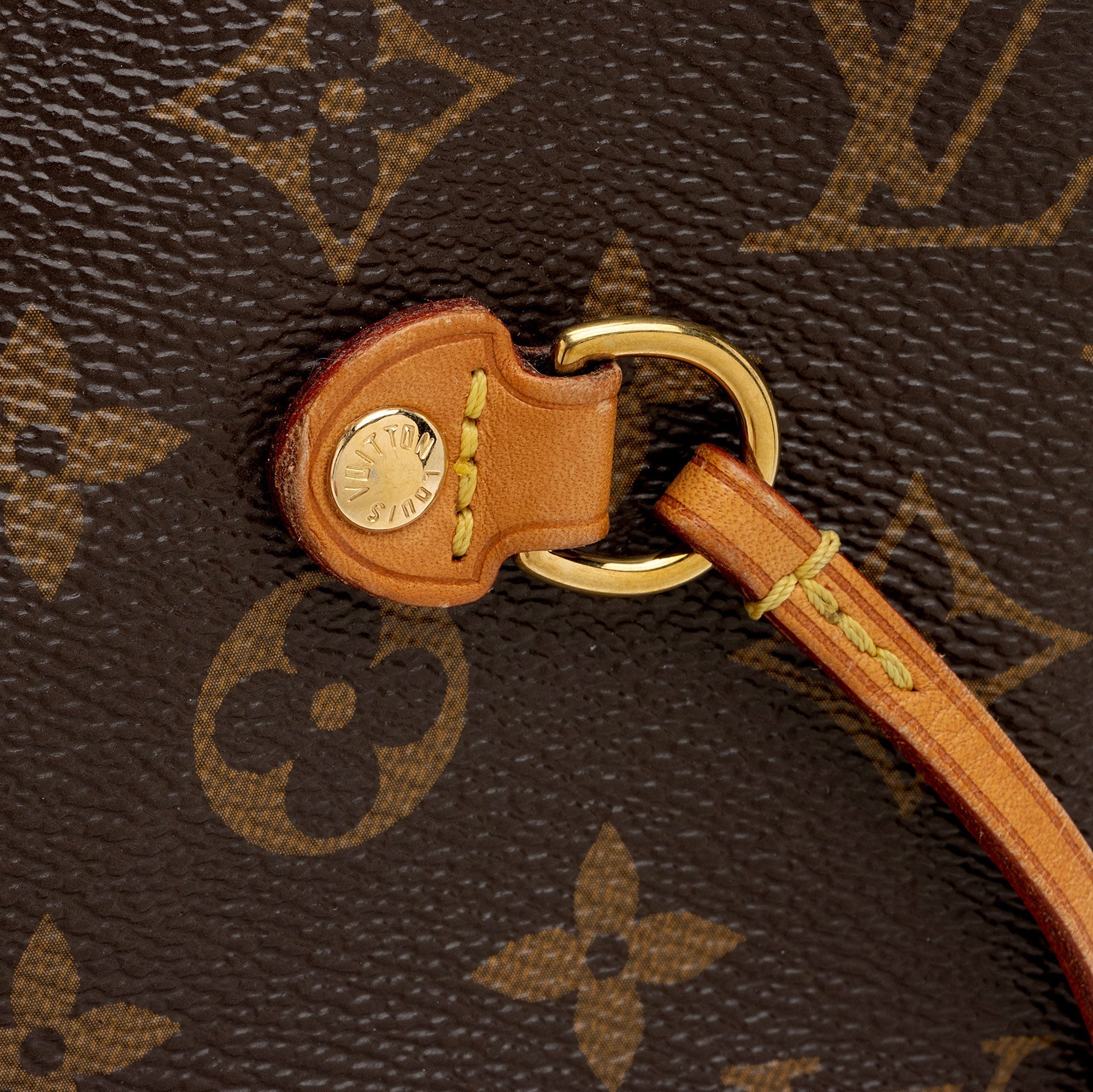 Louis Vuitton Monogram Canvas Neverfull MM Tote (SHF-iZbJpQ)
