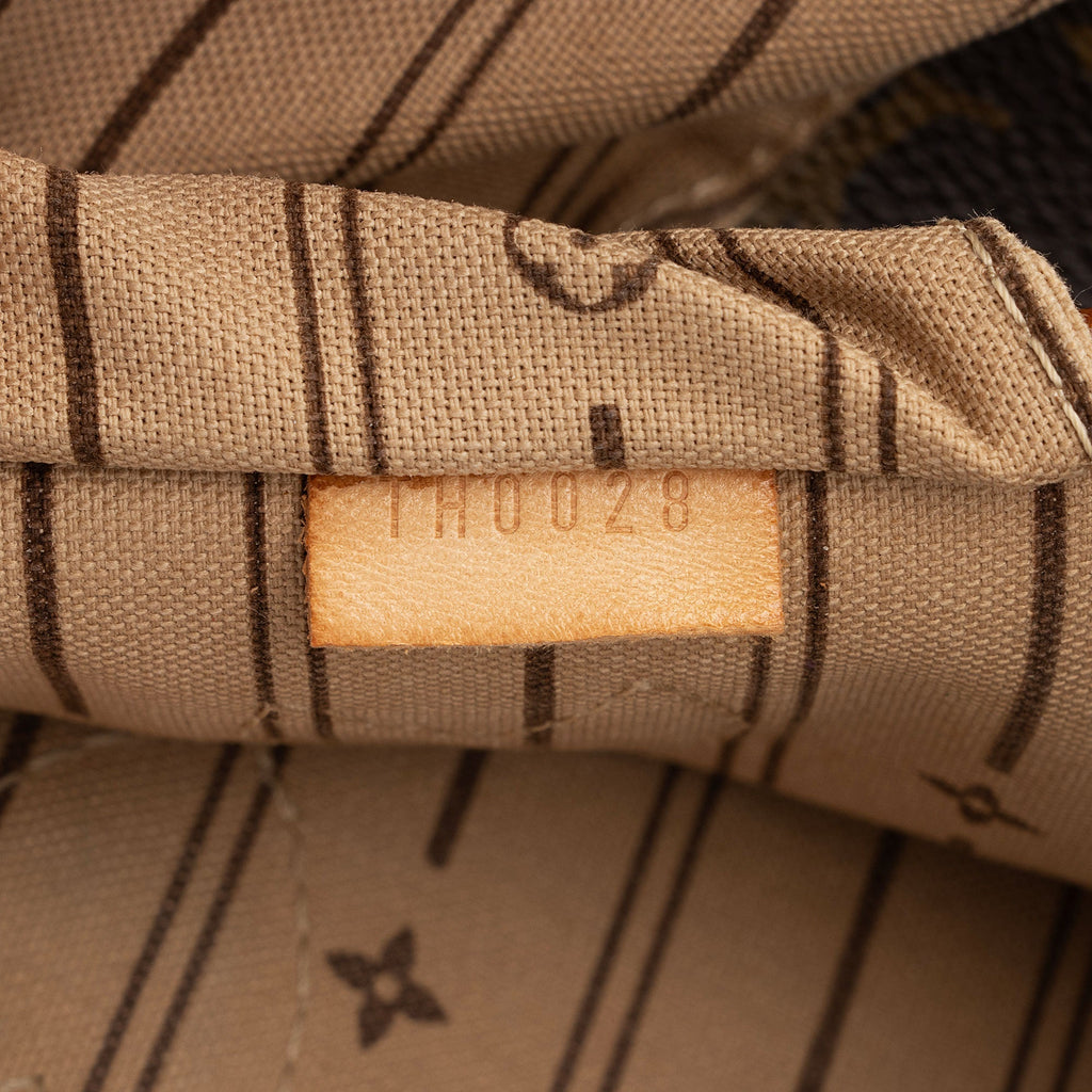 Louis Vuitton Monogram Canvas Neverfull PM Tote - FINAL SALE (SHF-45G3Rn)