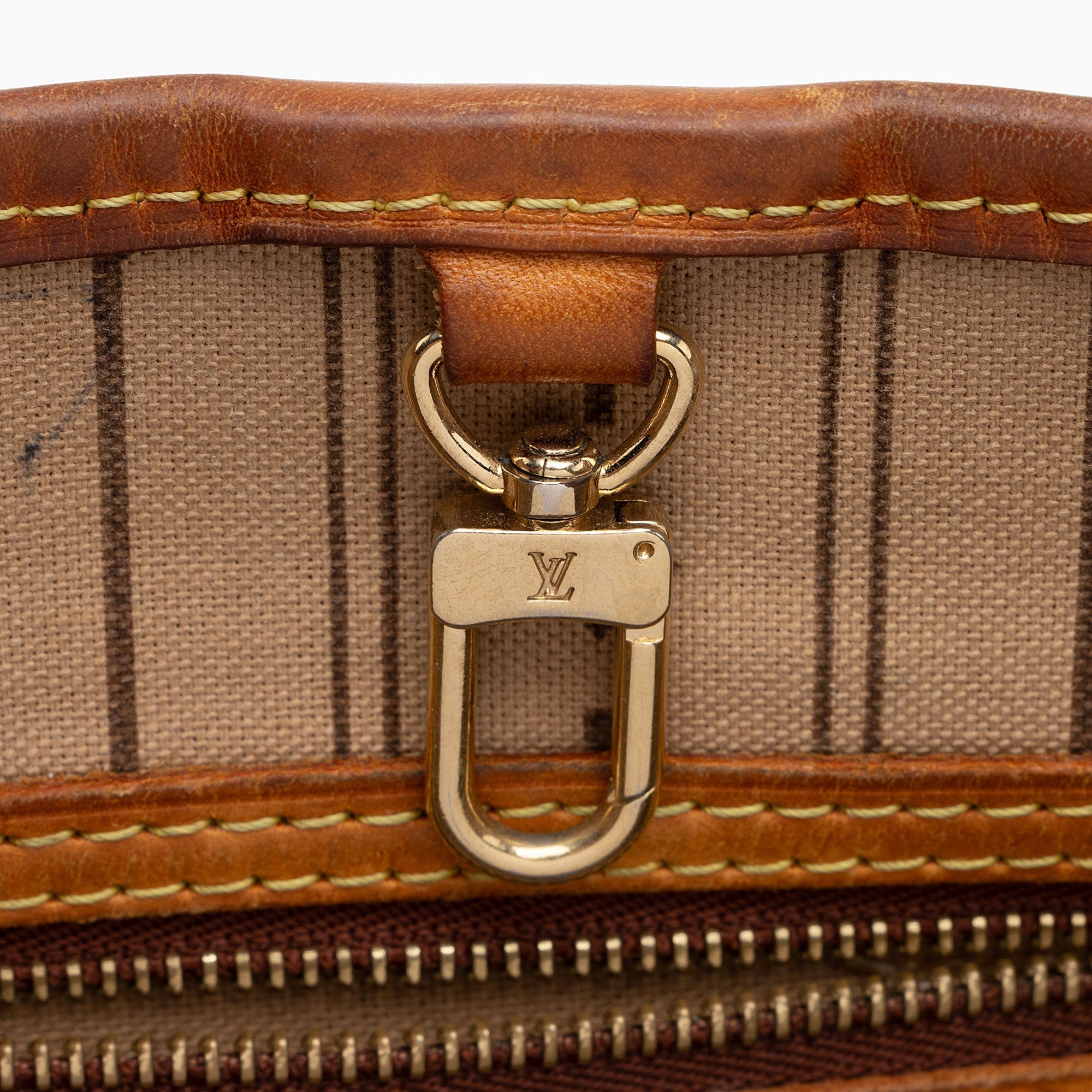 Louis Vuitton Monogram Canvas Neverfull PM Tote - FINAL SALE (SHF-45G3Rn)