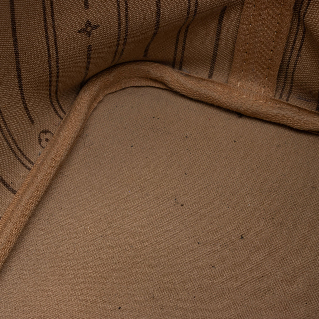 Louis Vuitton Monogram Canvas Neverfull PM Tote - FINAL SALE (SHF-45G3Rn)