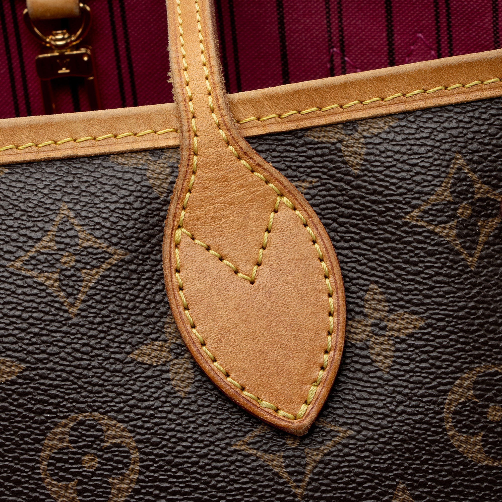 Louis Vuitton Monogram Canvas Neverfull PM Tote (SHF-UPPGe4)