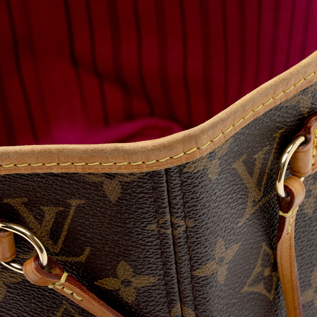Louis Vuitton Monogram Canvas Neverfull PM Tote (SHF-UPPGe4)
