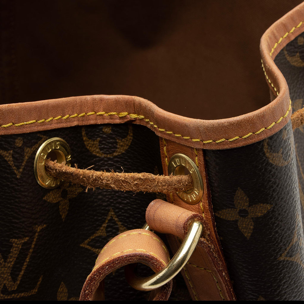 Louis Vuitton Monogram Canvas Noe Shoulder Bag (SHF-8J61Jh)