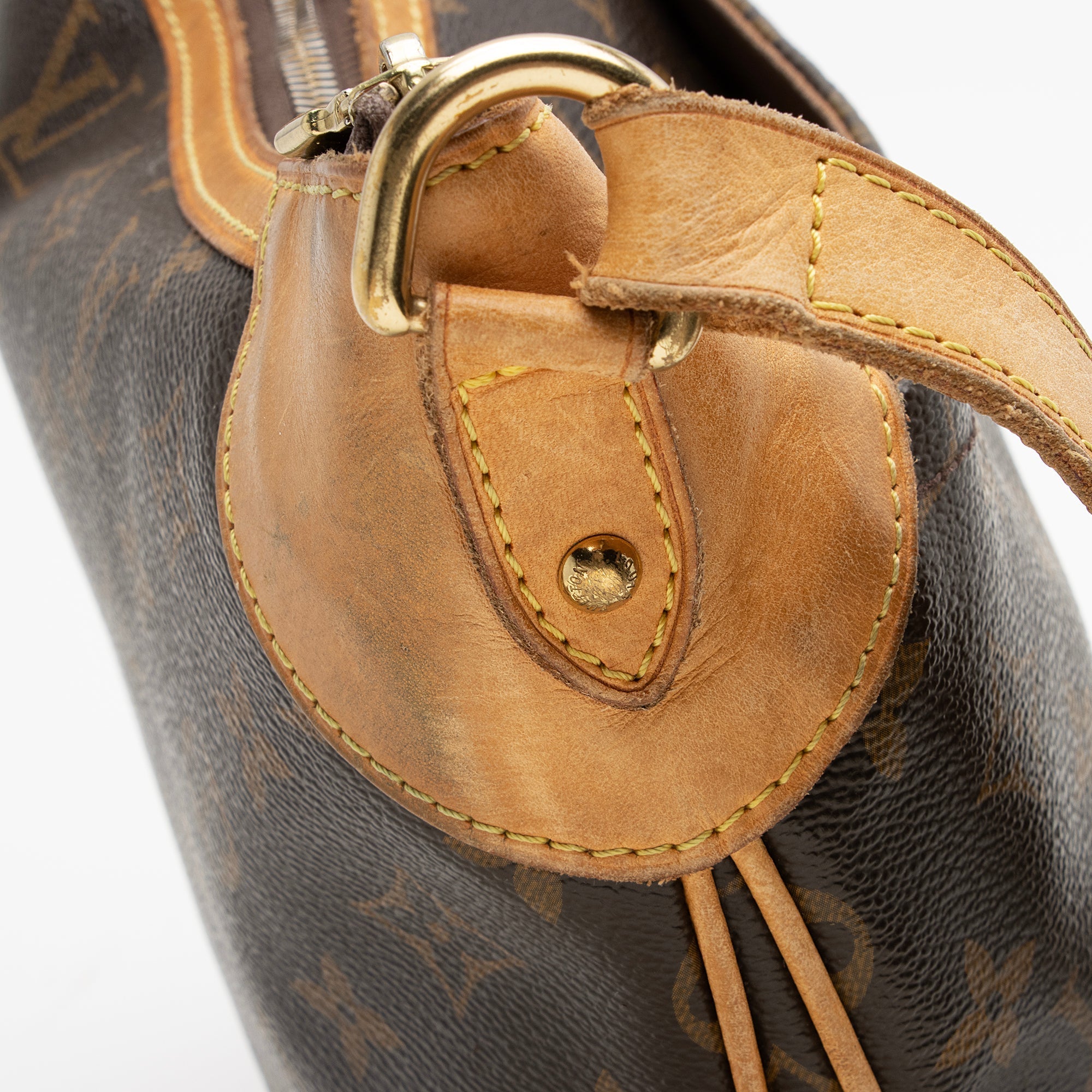 Louis Vuitton Monogram Canvas Odeon MM Shoulder Bag (SHF-22493)