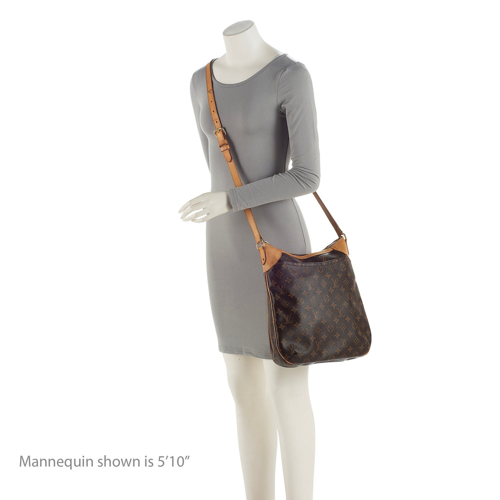 Louis Vuitton Monogram Canvas Odeon MM Shoulder Bag (SHF-22493)