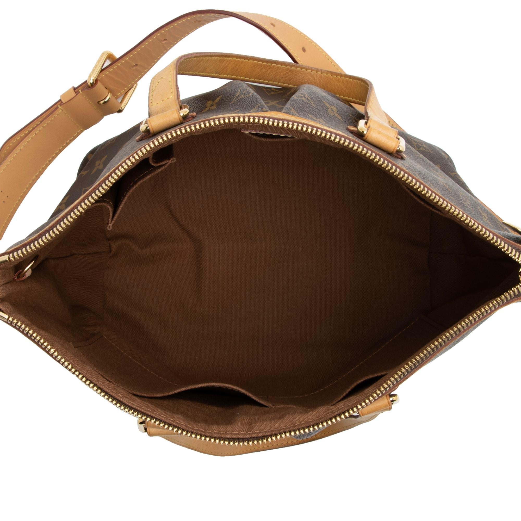 Louis Vuitton Monogram Canvas Palermo PM Tote (SHF-7STe5d)