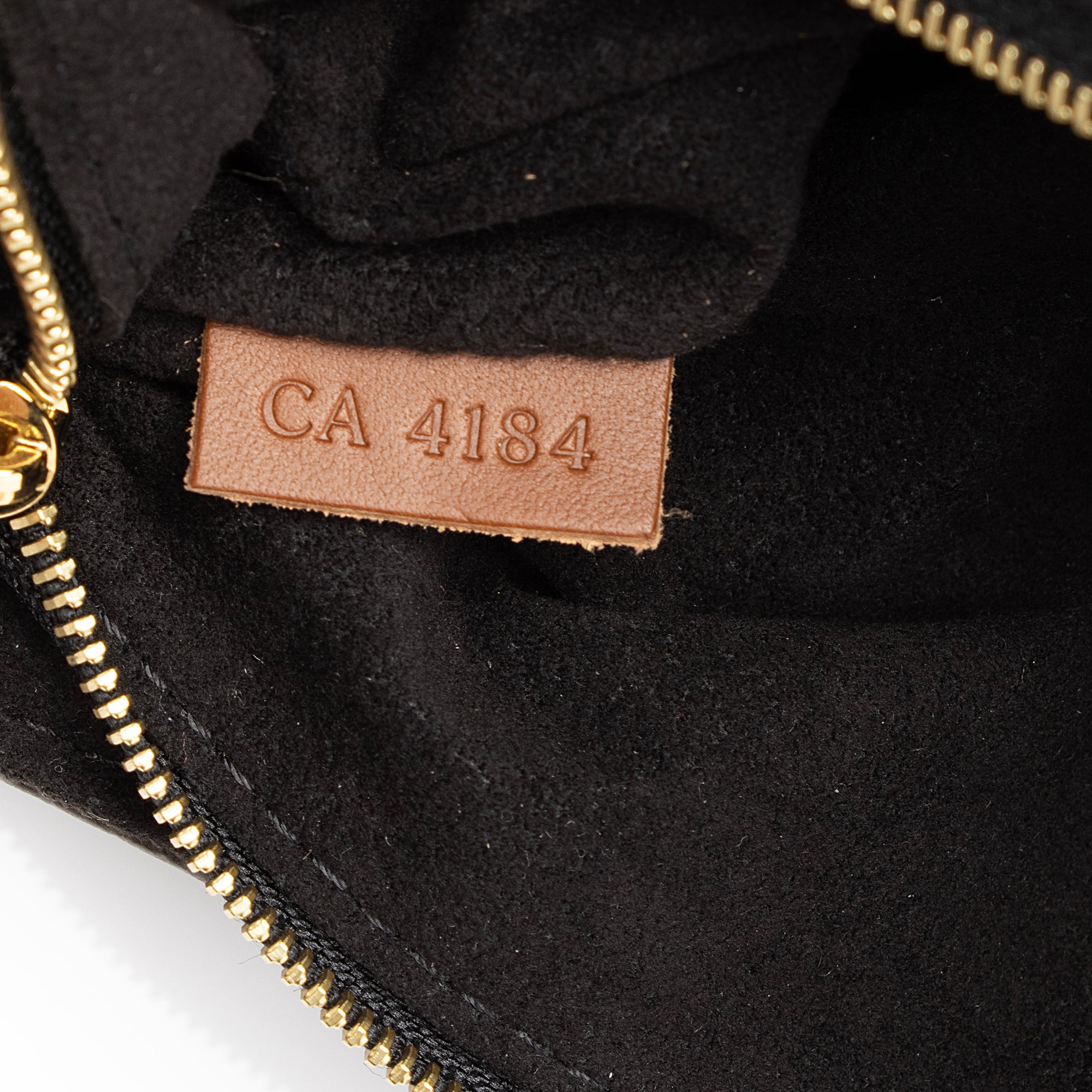 Louis Vuitton Monogram Canvas Pallas Chain Shoulder Bag (SHF-qUvRo1)