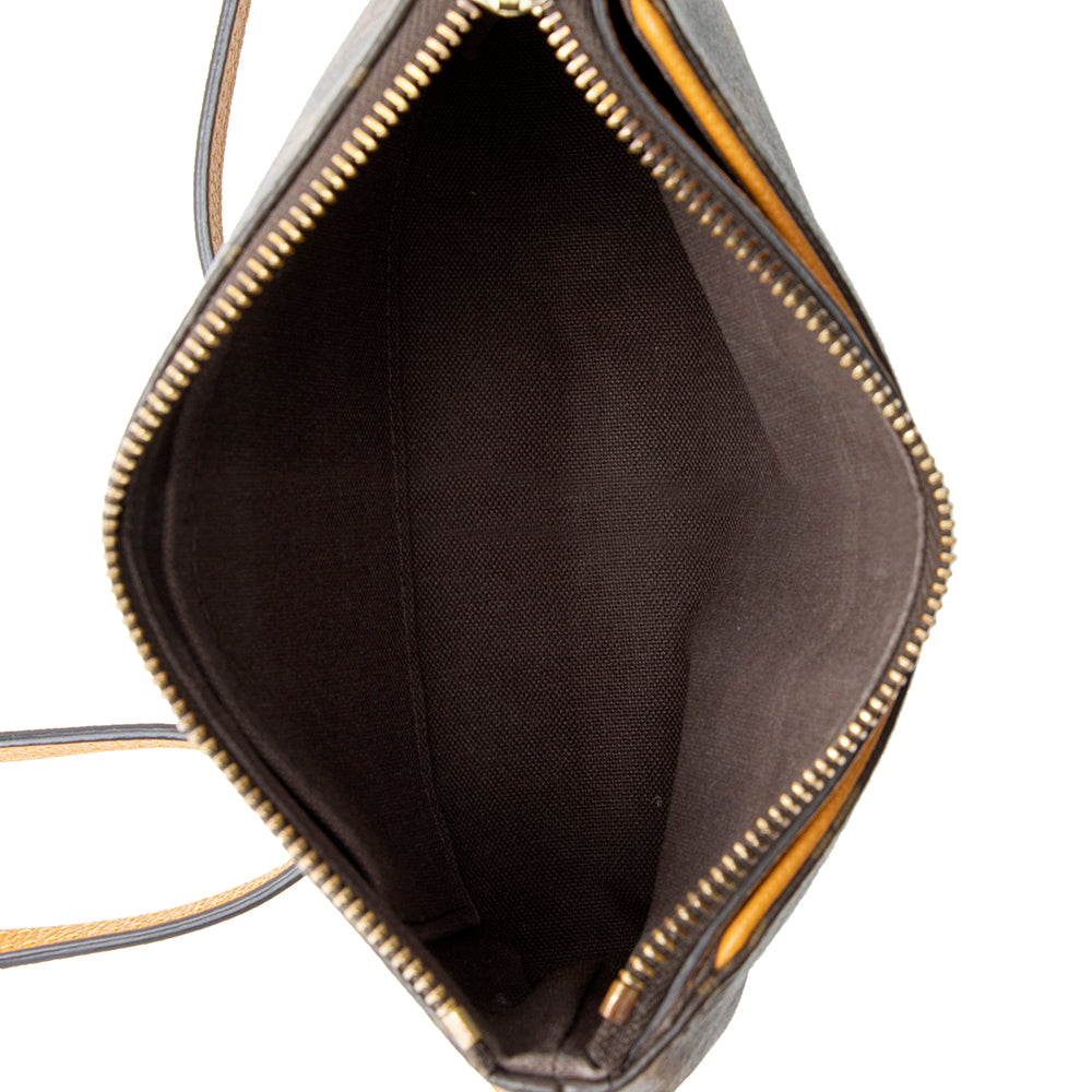 Louis Vuitton Monogram Canvas Pallas Clutch (SHF-18869)