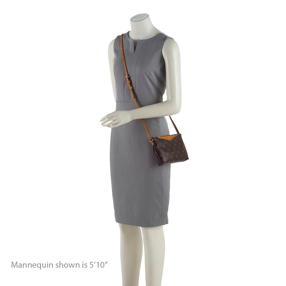 Louis Vuitton Monogram Canvas Pallas Clutch (SHF-18869)