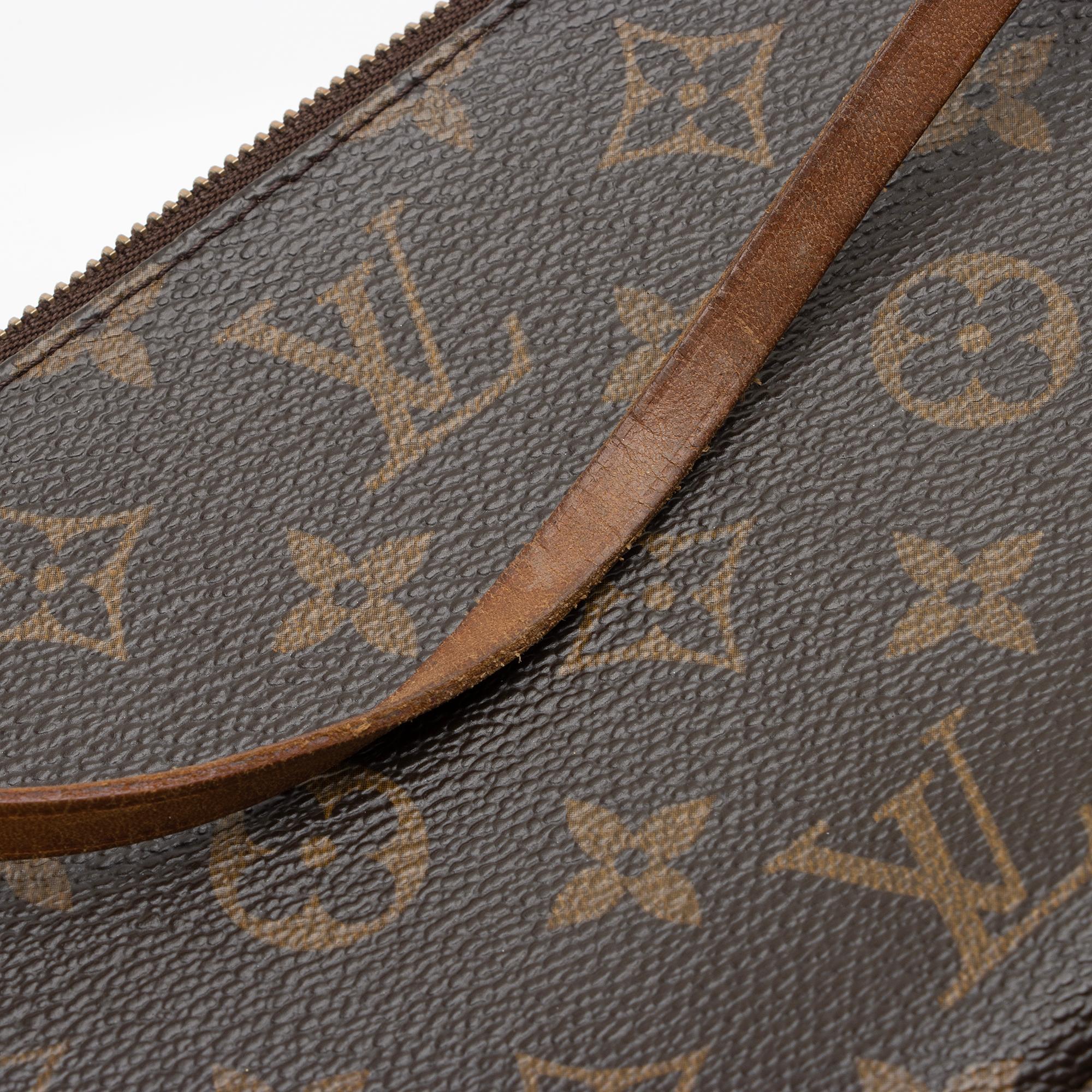 Louis Vuitton Monogram Canvas Pochette Accessoires (SHF-7UxHaJ)