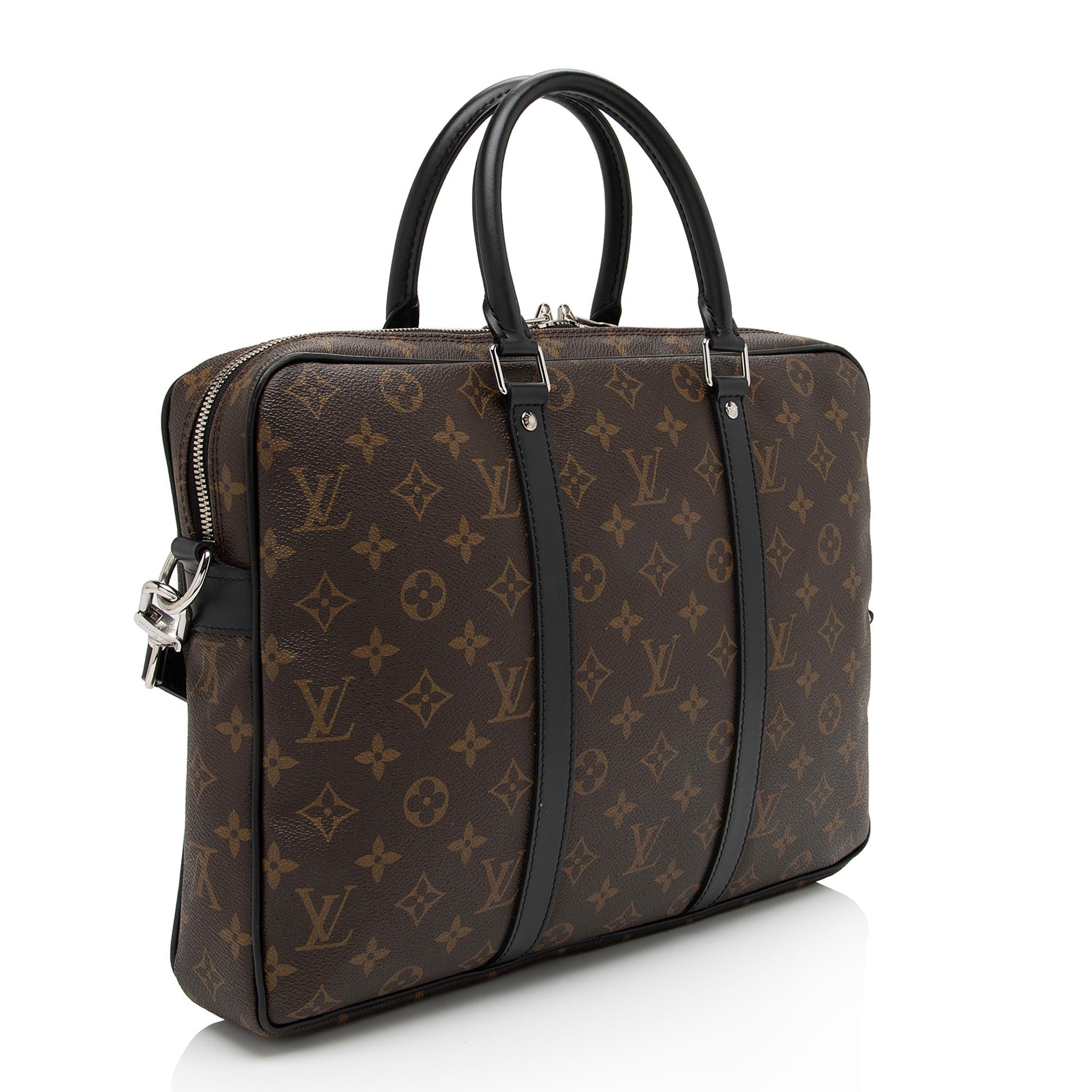 Louis Vuitton Monogram Canvas Porte Documents Voyage PM Messenger Bag (SHF-BnWTqA)