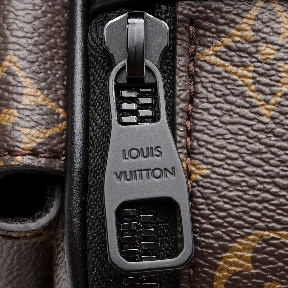 Louis Vuitton Monogram Canvas S Lock Messenger Bag (SHF-20669)