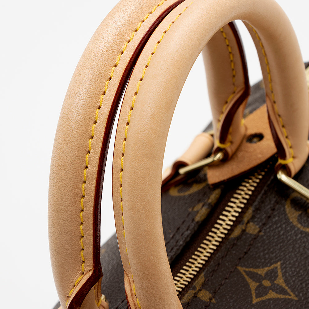 Louis Vuitton Monogram Canvas Speedy 25 Satchel (SHF-20618)