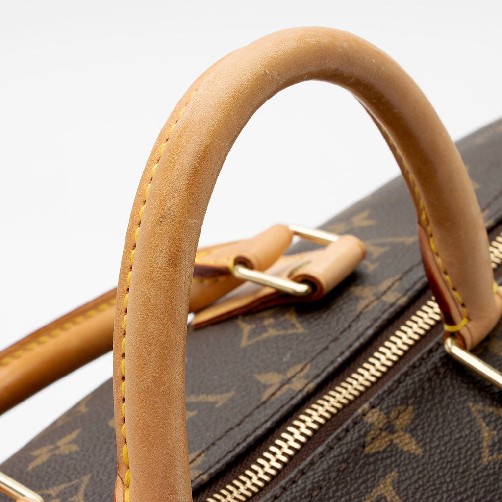 Louis Vuitton Monogram Canvas Speedy 40 Satchel (SHF-737S2q)