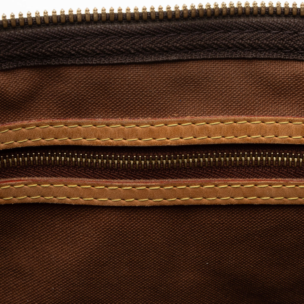 Louis Vuitton Monogram Canvas Speedy Bandouliere 35 Satchel (SHF-Y4r2B1)