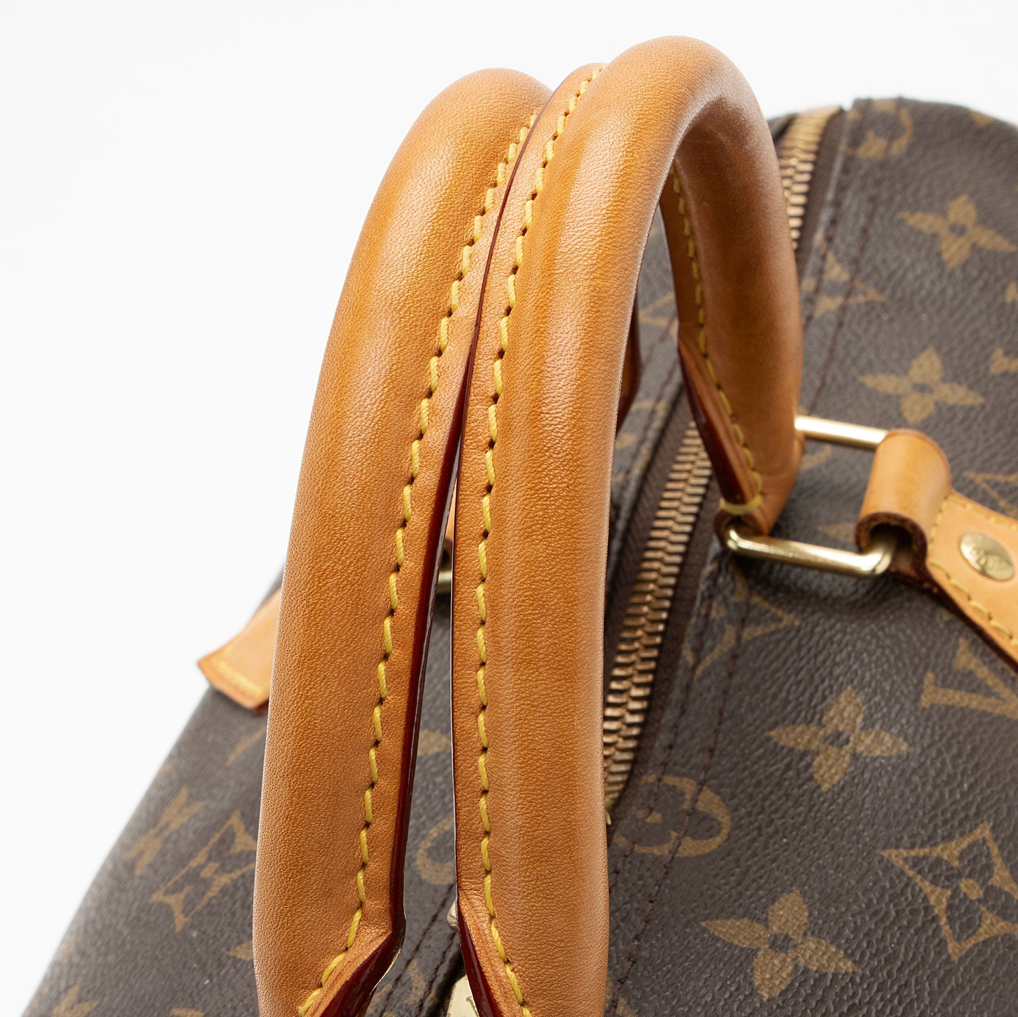Louis Vuitton Monogram Canvas Speedy Bandouliere 35 Satchel (SHF-Y4r2B1)