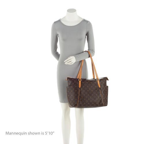 Louis Vuitton Monogram Canvas Totally MM Tote (SHF-KCVG4J)
