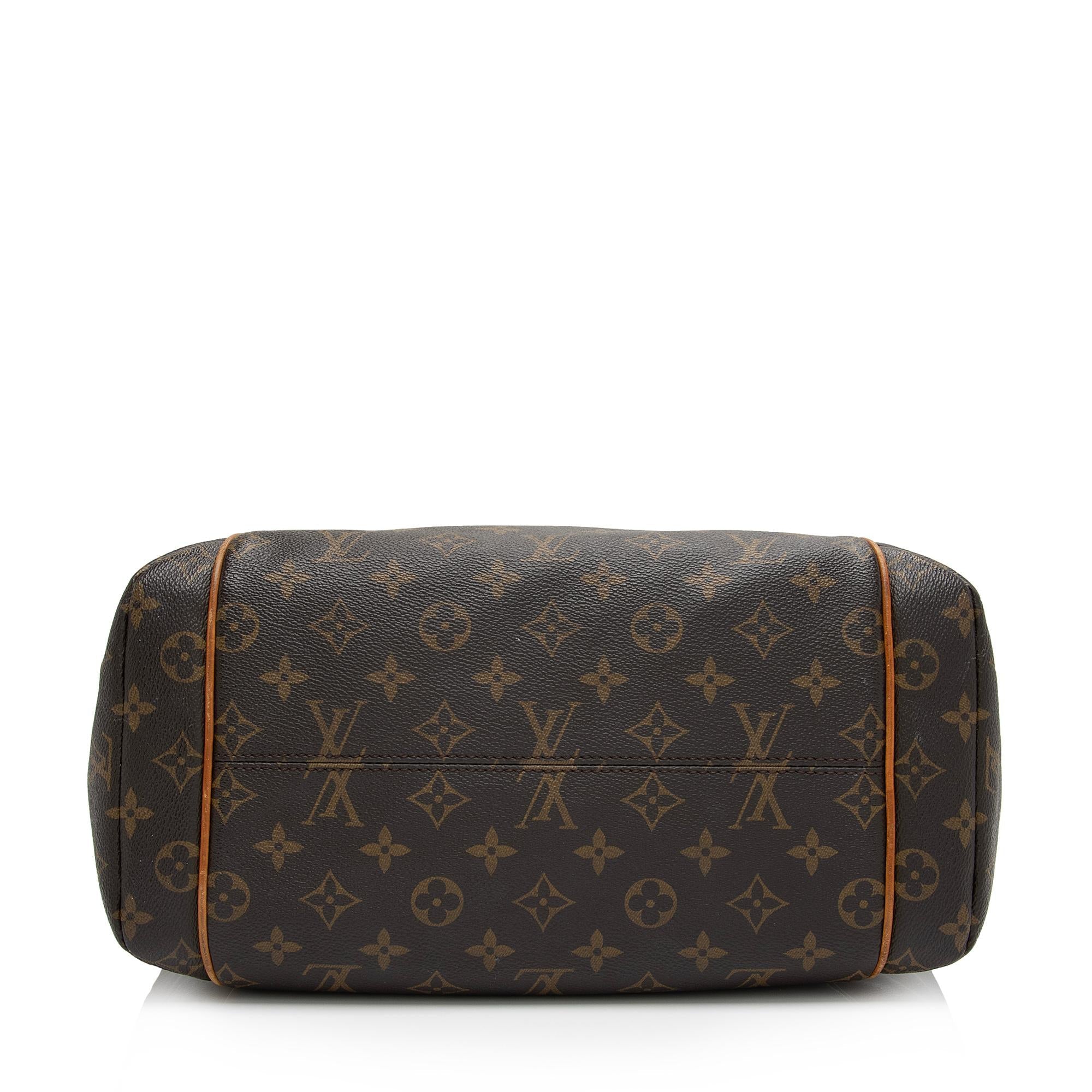 Louis Vuitton Monogram Canvas Totally MM Tote (SHF-IySz5R)
