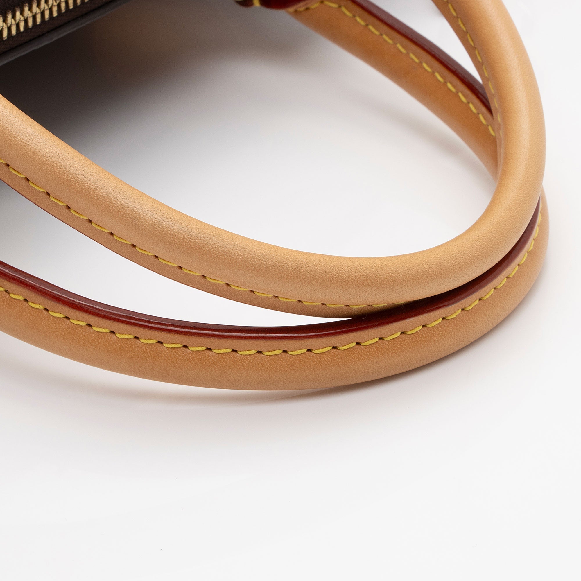 Louis Vuitton Monogram Canvas Turenne PM Satchel (SHF-GzaAYc)