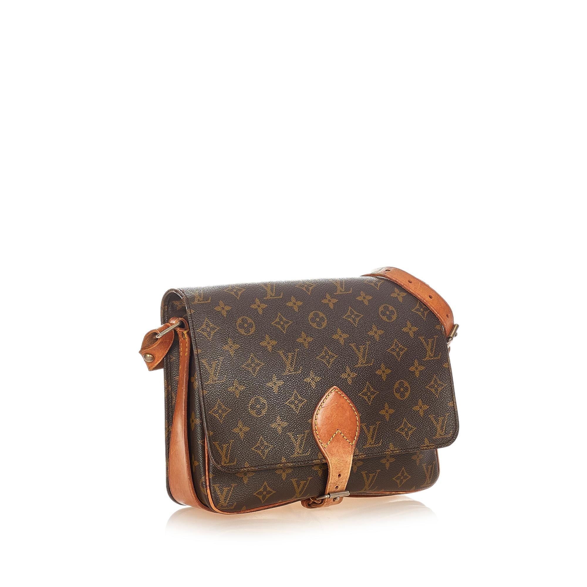 Louis Vuitton Monogram Cartouchiere GM (SHG-32550)