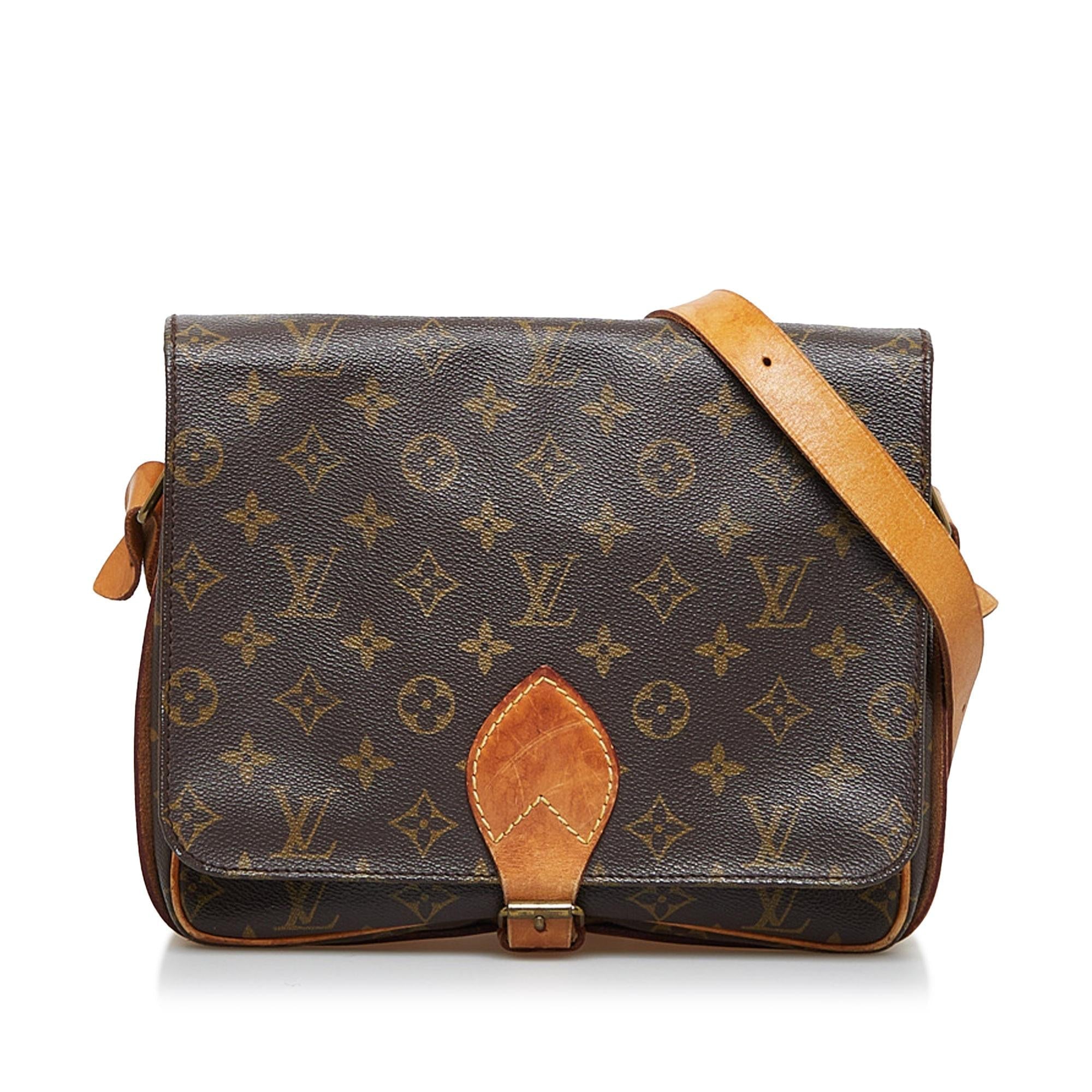Louis Vuitton Monogram Cartouchiere GM (SHG-ENtiYD)