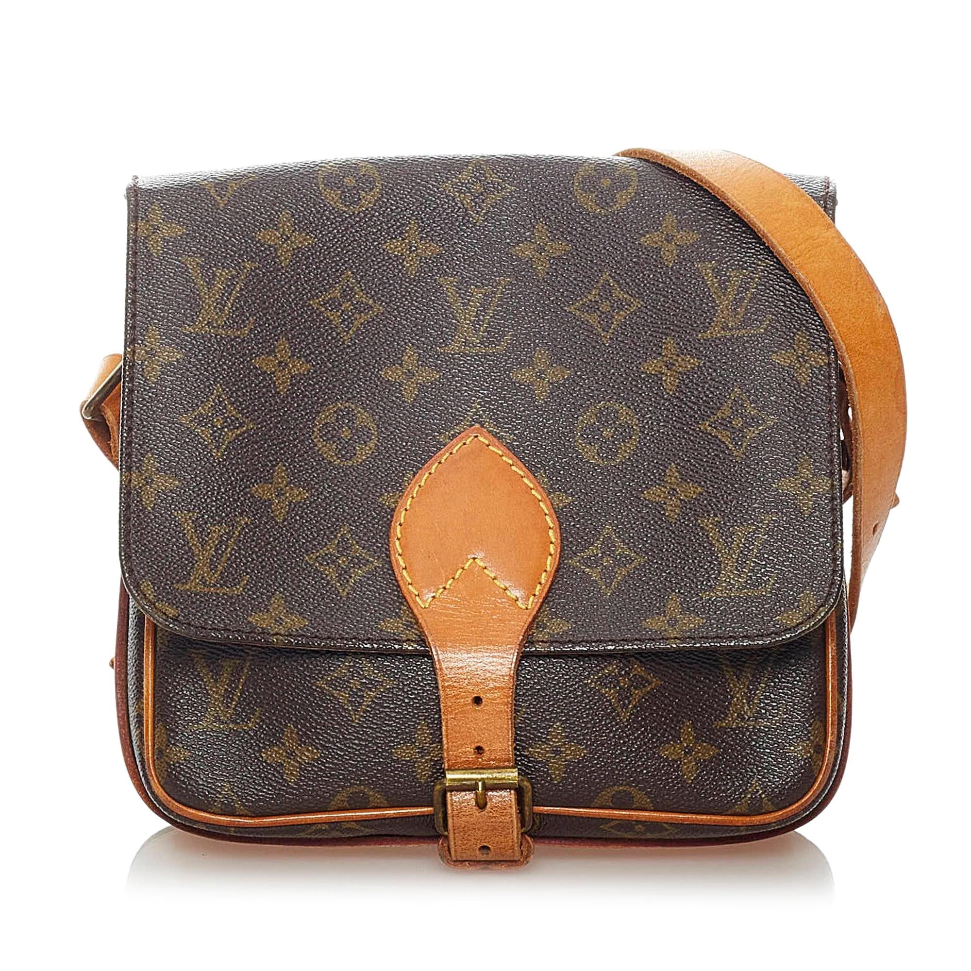 Louis Vuitton Monogram Cartouchiere MM (SHG-36612)