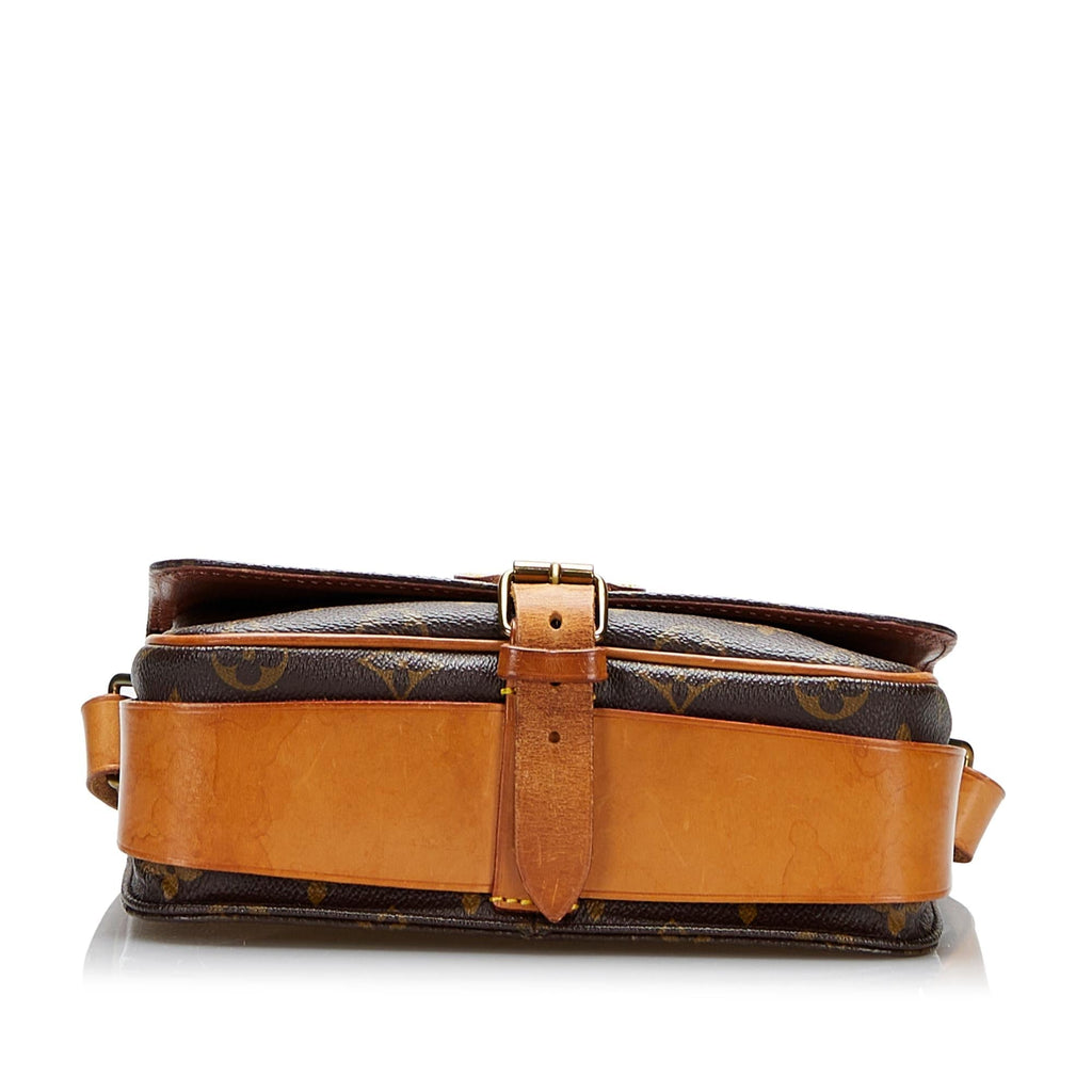 Louis Vuitton Monogram Cartouchiere MM (SHG-z2FjvN)