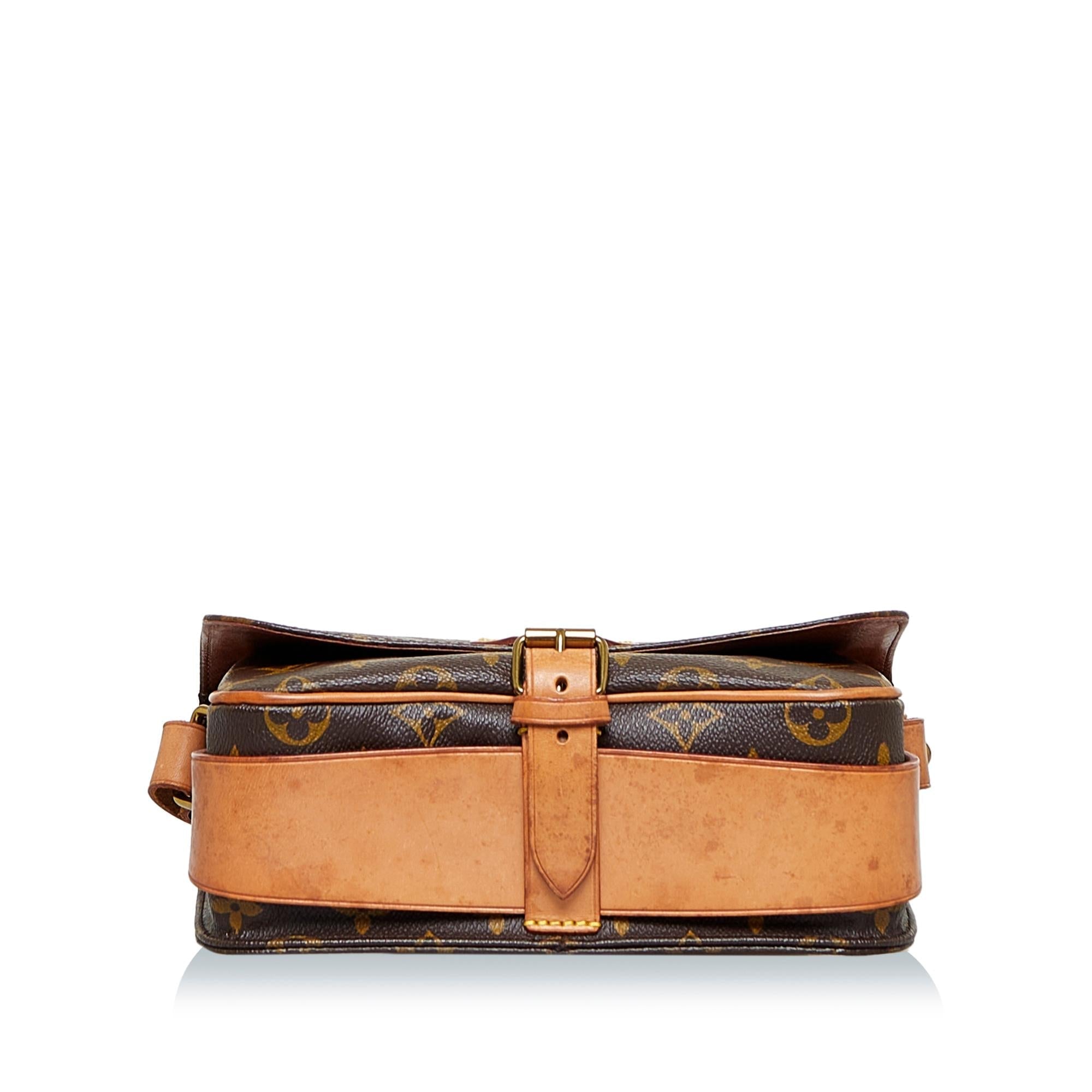 Louis Vuitton Monogram Cartouchiere MM (SHG-d3ccwh)