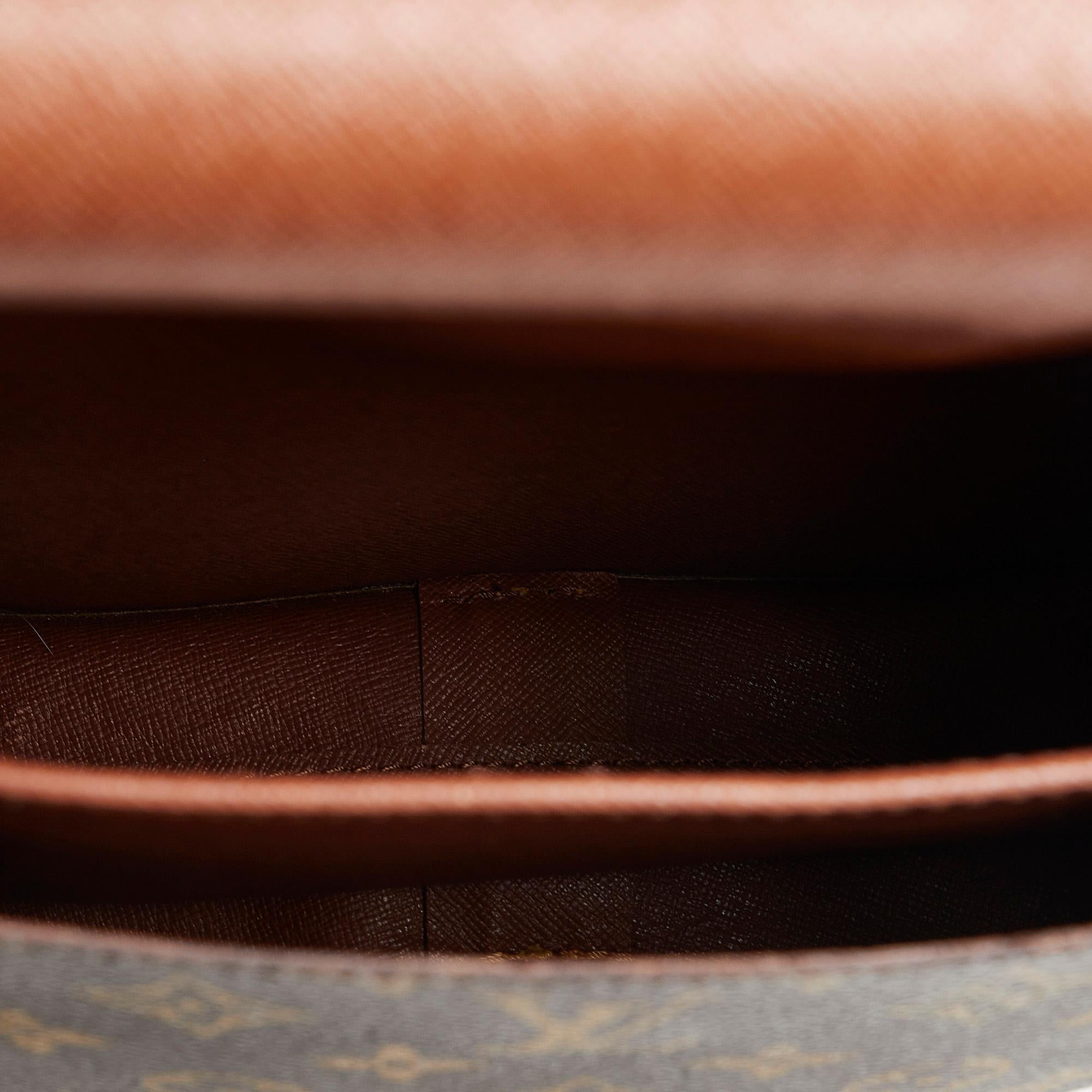 Louis Vuitton Monogram Cartouchiere MM (SHG-ur9YI0)