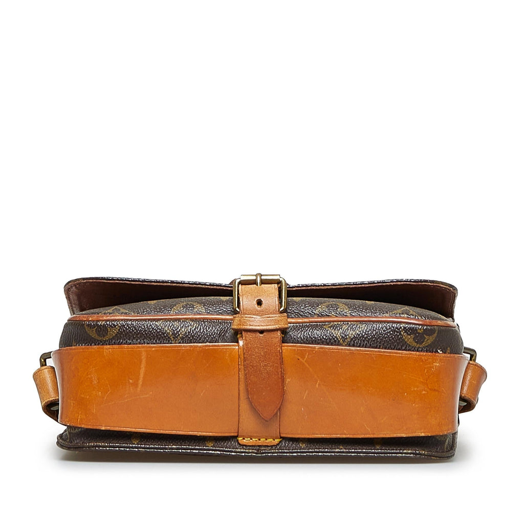 Louis Vuitton Monogram Cartouchiere MM (SHG-PnAsw4)